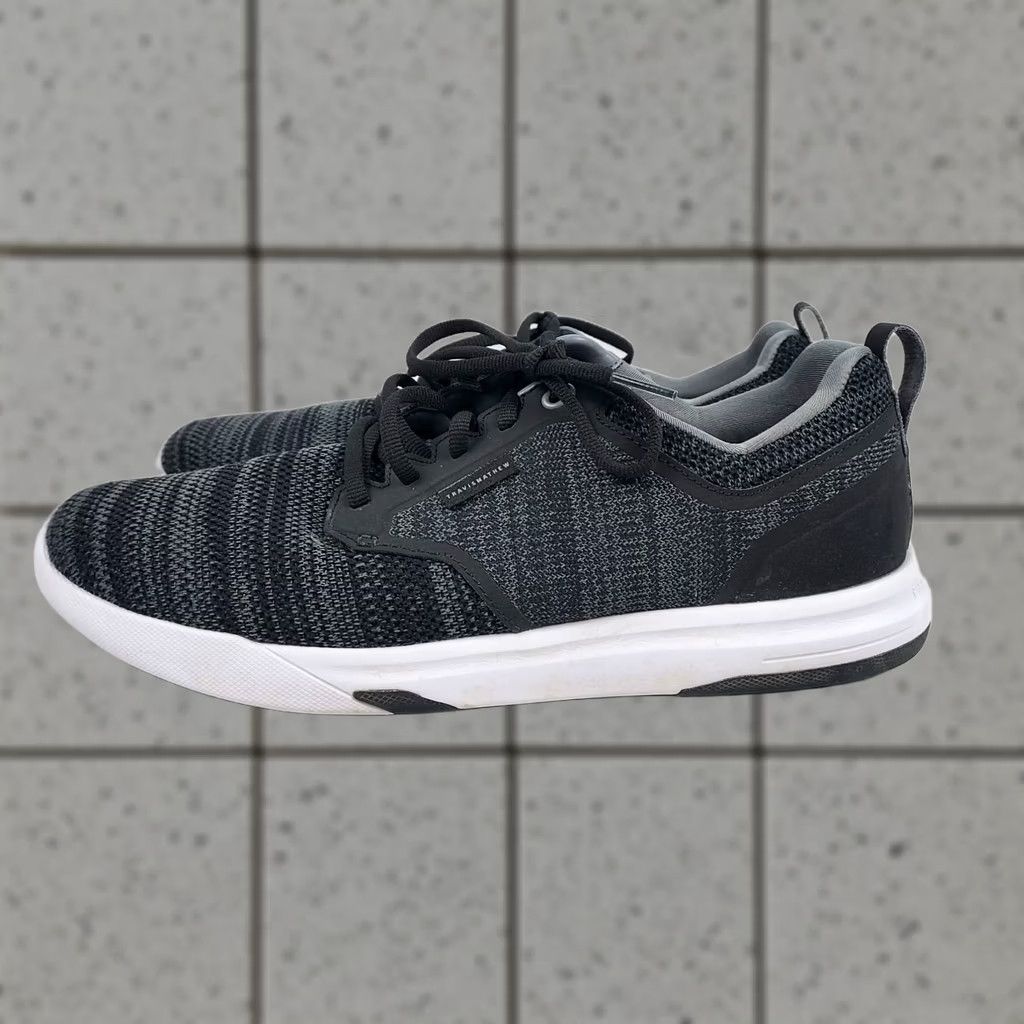TravisMathew TravisMathew Mens 10 Knit Sneakers Black Grey Lace Up Casual Walking Sneaker Mens Shoes Shoes? Size US 10 / EU 43 - 1 Thumbnail