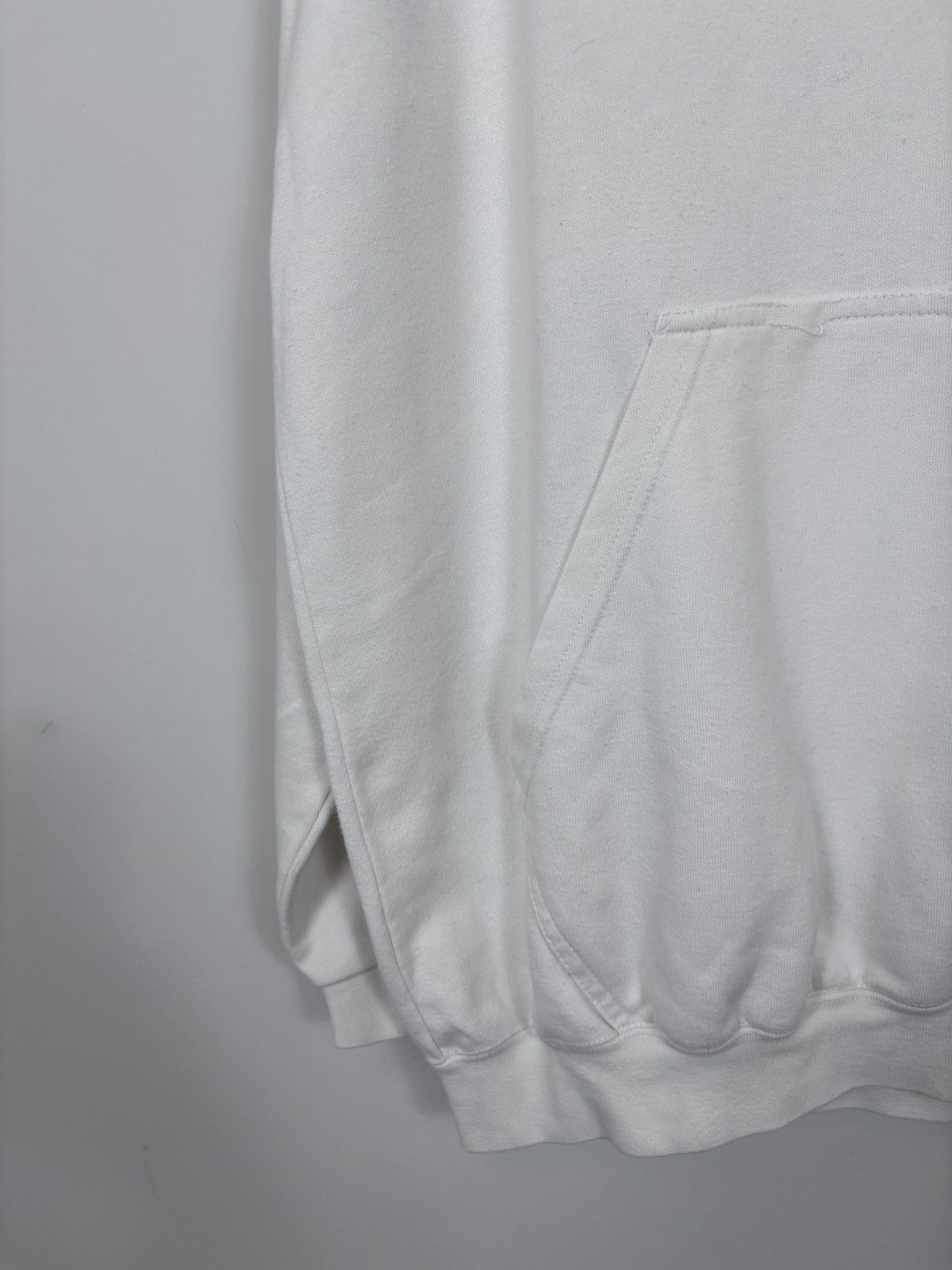 Champion Vintage Champion Big Embroidered Logo White Baggy Hoodie Size US XXL / EU 58 / 5 - 9 Thumbnail