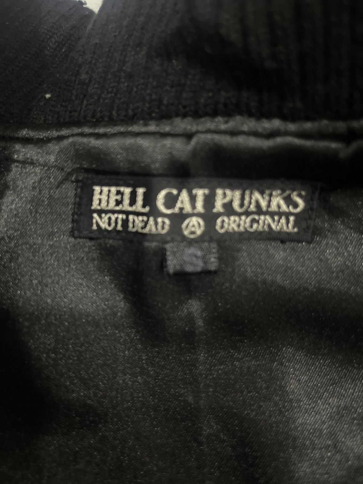 Other VARSITY HELL CAT PUNKS Size US S / EU 44-46 / 1 - 6 Thumbnail