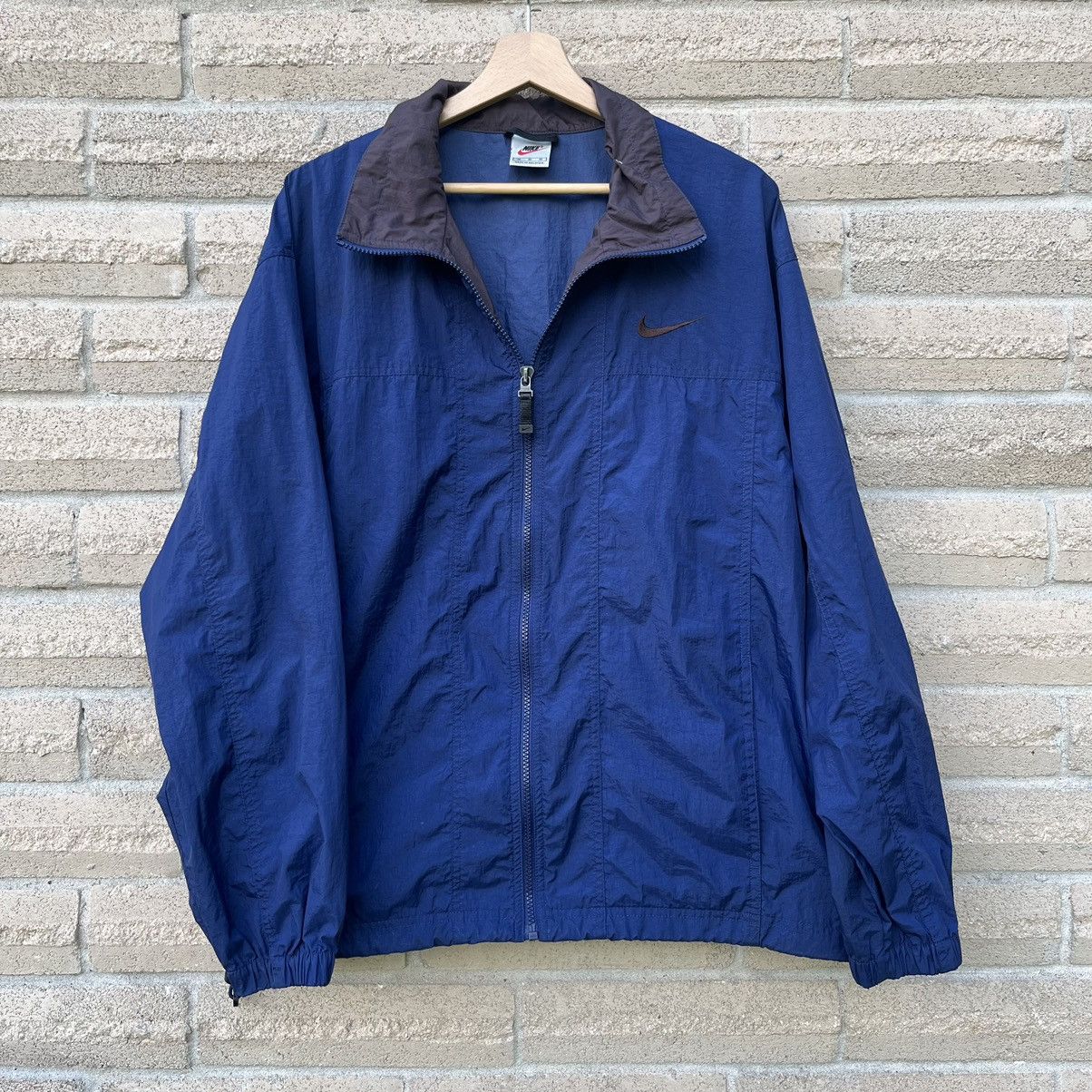 Nike × Vintage Vintage 90s Nike Windbreaker Windrunner Jacket Blue Medium Size US M / EU 48-50 / 2 - 1 Thumbnail