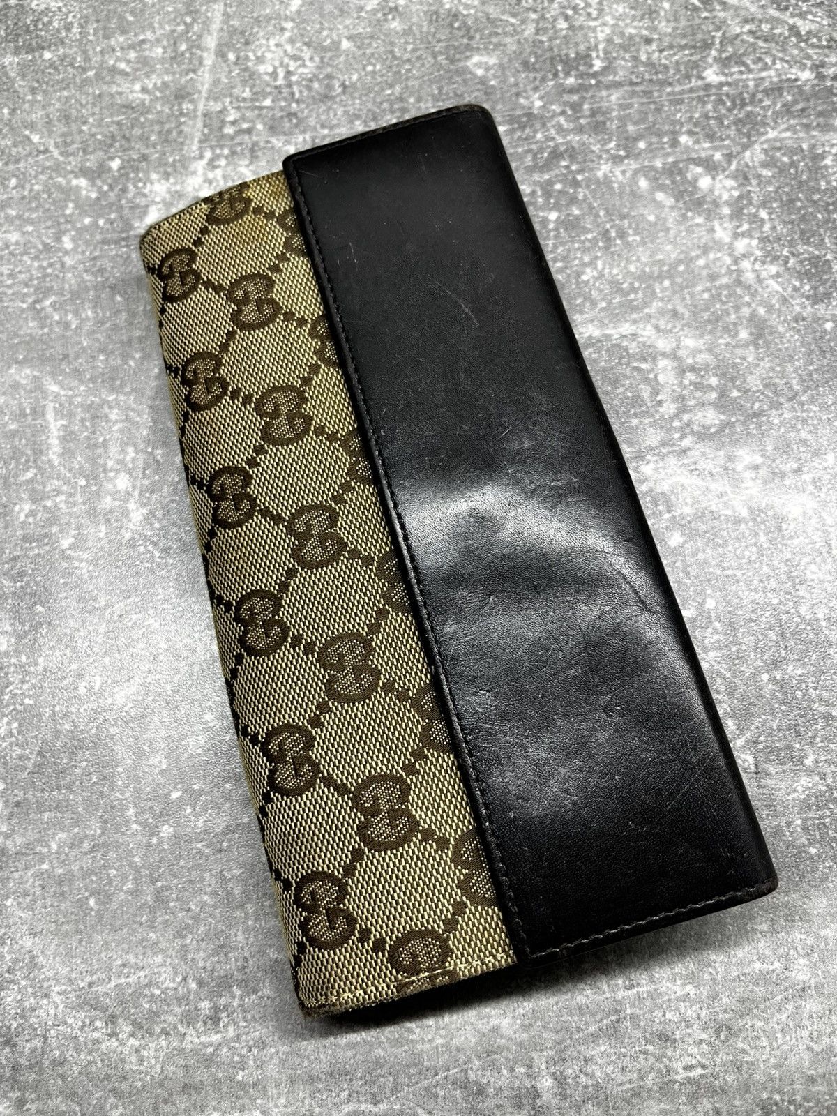 Gucci Vintage Gucci GG Canvas & Leather Wallet w/ Lock Accent Size ONE SIZE - 3 Thumbnail