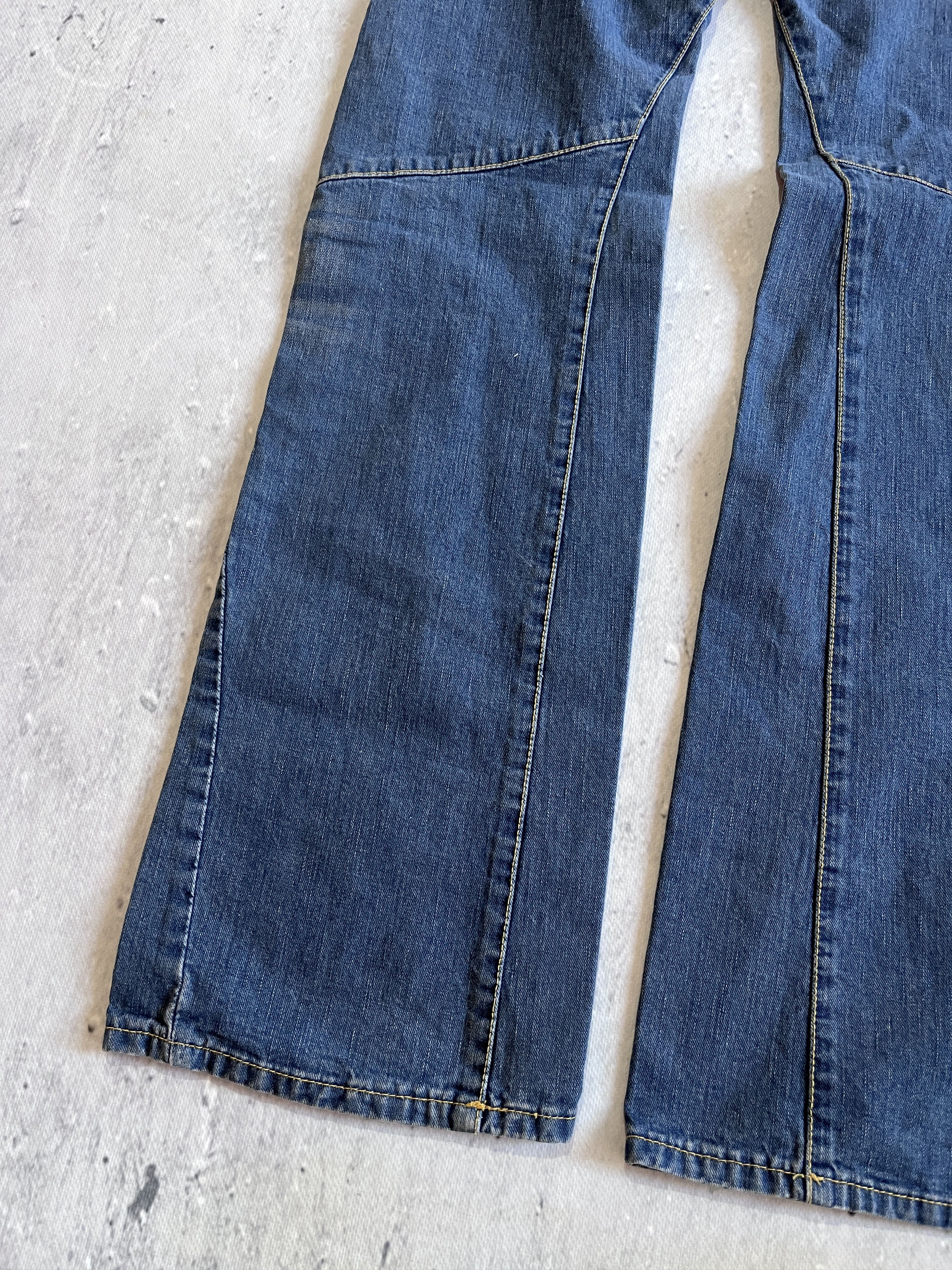 Levi's LEVI'S ENGINEERED JEANS 2005 TWISTED LEG VINTAGE Y2K DENIM Size US 32 / EU 48 - 10 Thumbnail