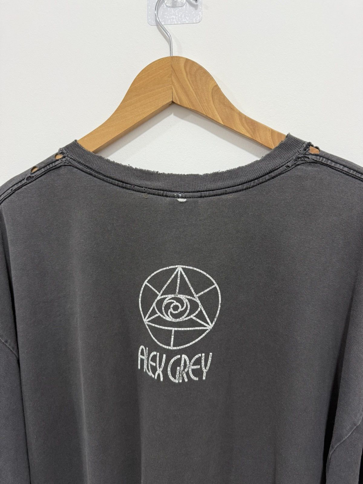 Arts & Science Trashed Alex Grey T-Shirt Size US XL / EU 56 / 4 - 10 Thumbnail
