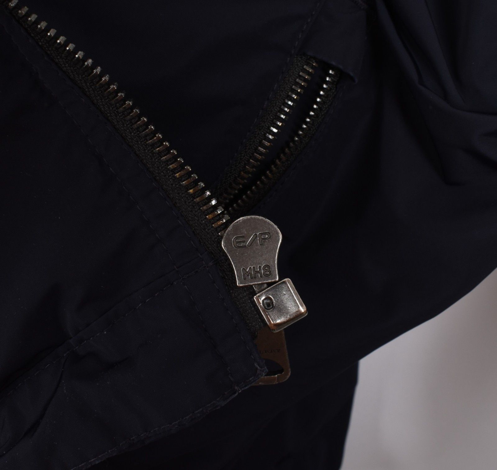 Burberry Burberry Men Jacket Bomber hidden hoodie Size IT52-L, S2092 Size US L / EU 52-54 / 3 - 9 Thumbnail