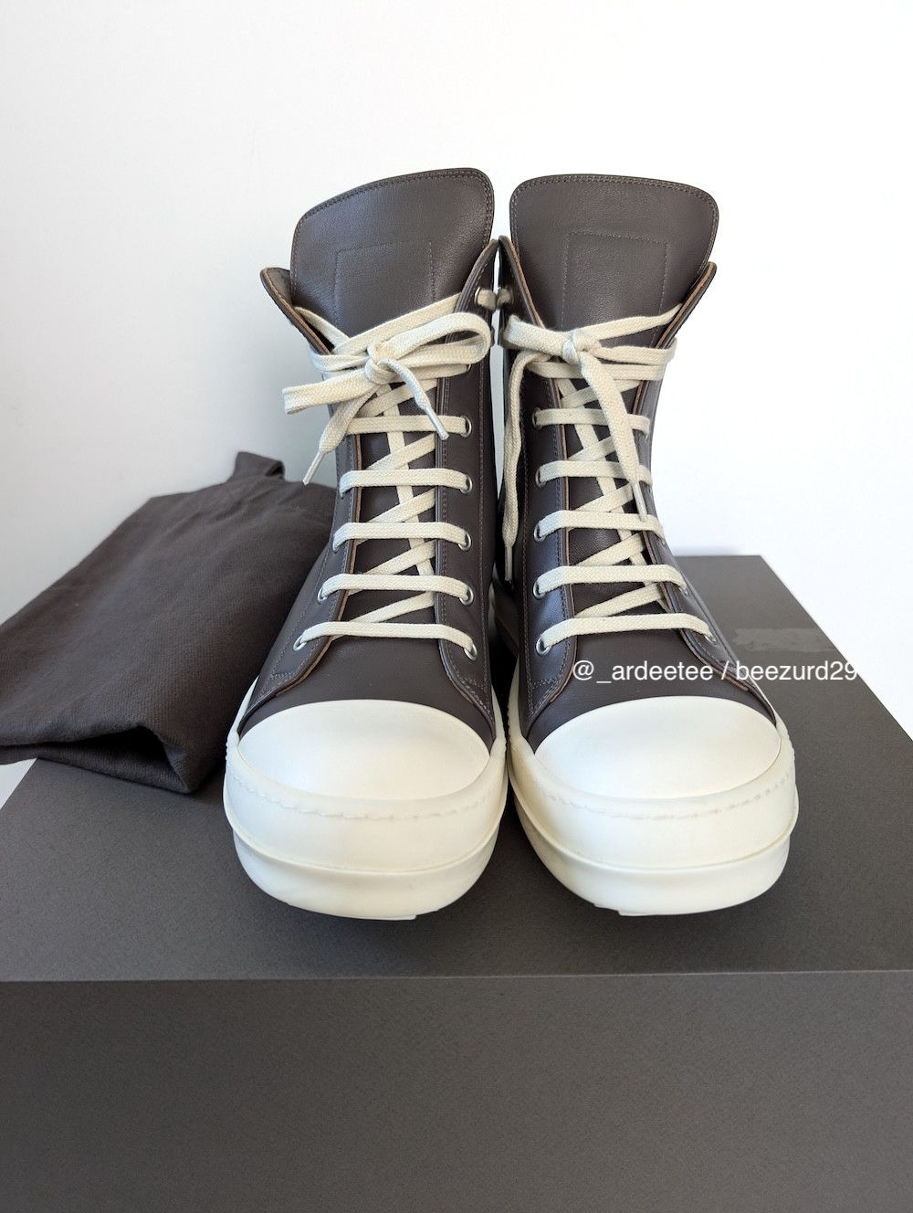 Rick Owens 💥1/1 SAMPLE DUST LEATHER RAMONES HIGH Size US 8 / EU 41 - 3 Thumbnail