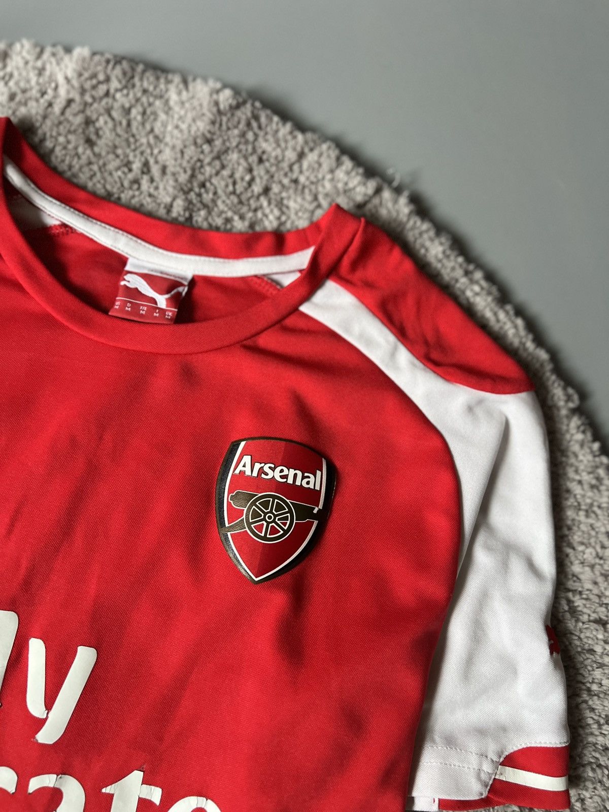 Puma ARSENAL PUMA 2014/2015 FOOTBALL HOME JERSEY #17 ALEXIS Size US M / EU 48-50 / 2 - 6 Thumbnail