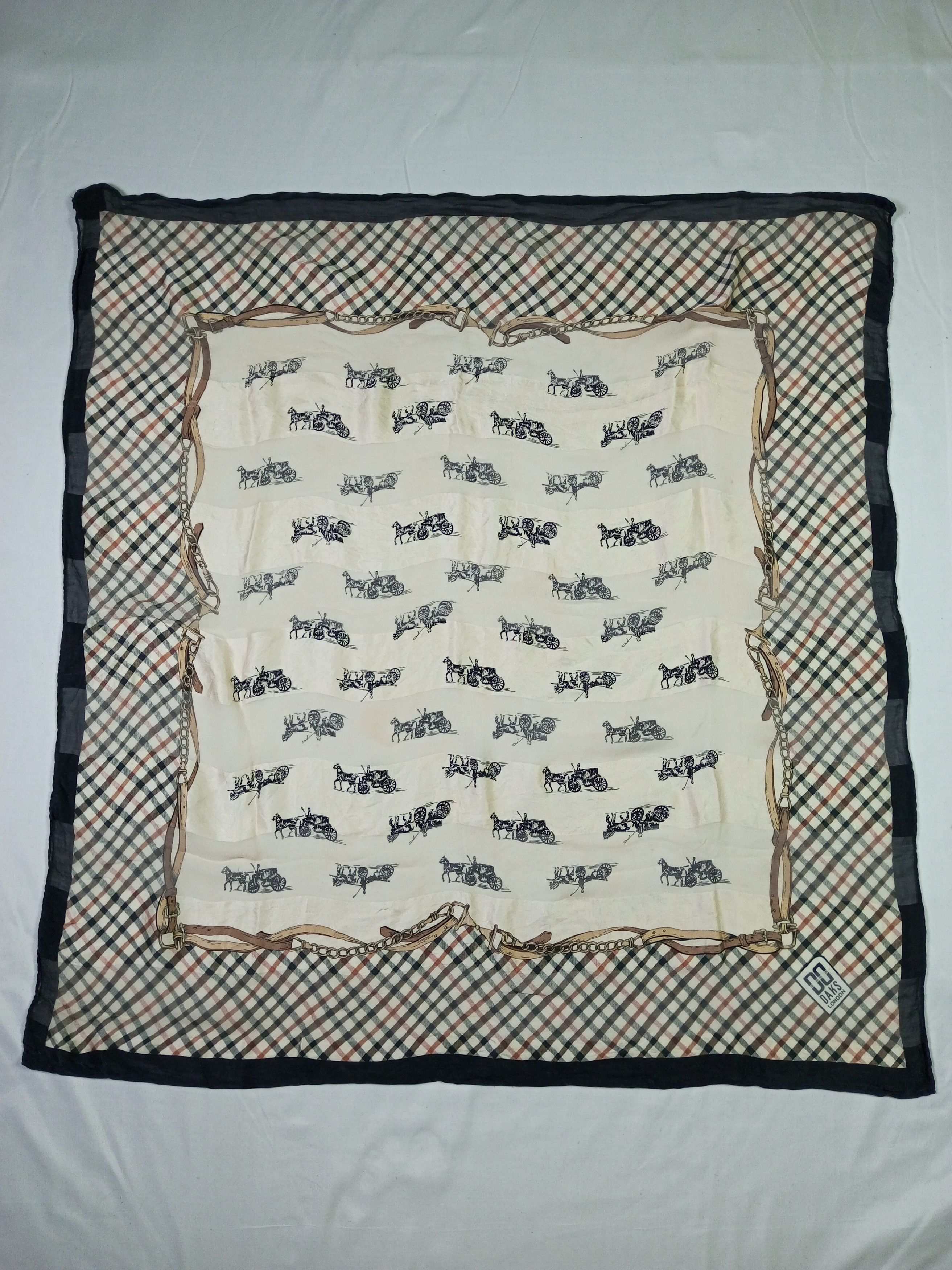DAKS × Vintage Vintage Daks London Silk Scarf Size ONE SIZE - 1 Thumbnail