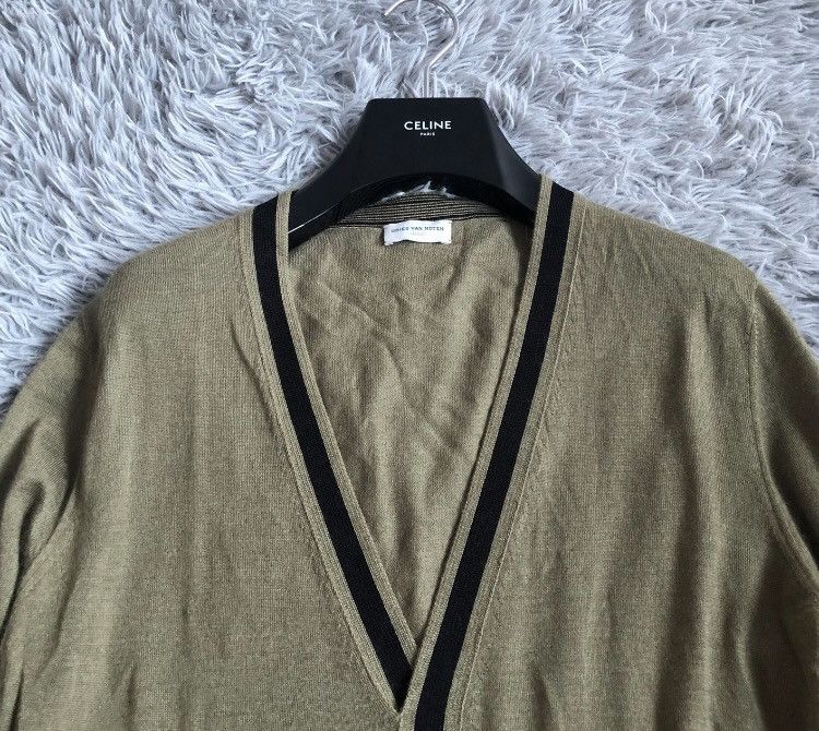 Dries Van Noten Dries van noten V-neck sweater jacket 2412-Nextarrow Size US S / EU 44-46 / 1 - 3 Thumbnail