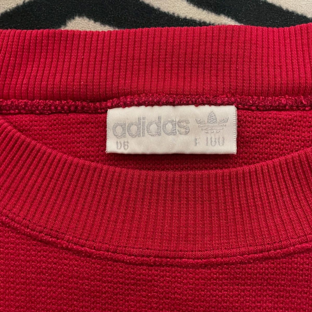 Adidas × Vintage Vintage Sweatshirt Adidas Spell Out Big Logo nice Size US M / EU 48-50 / 2 - 3 Thumbnail