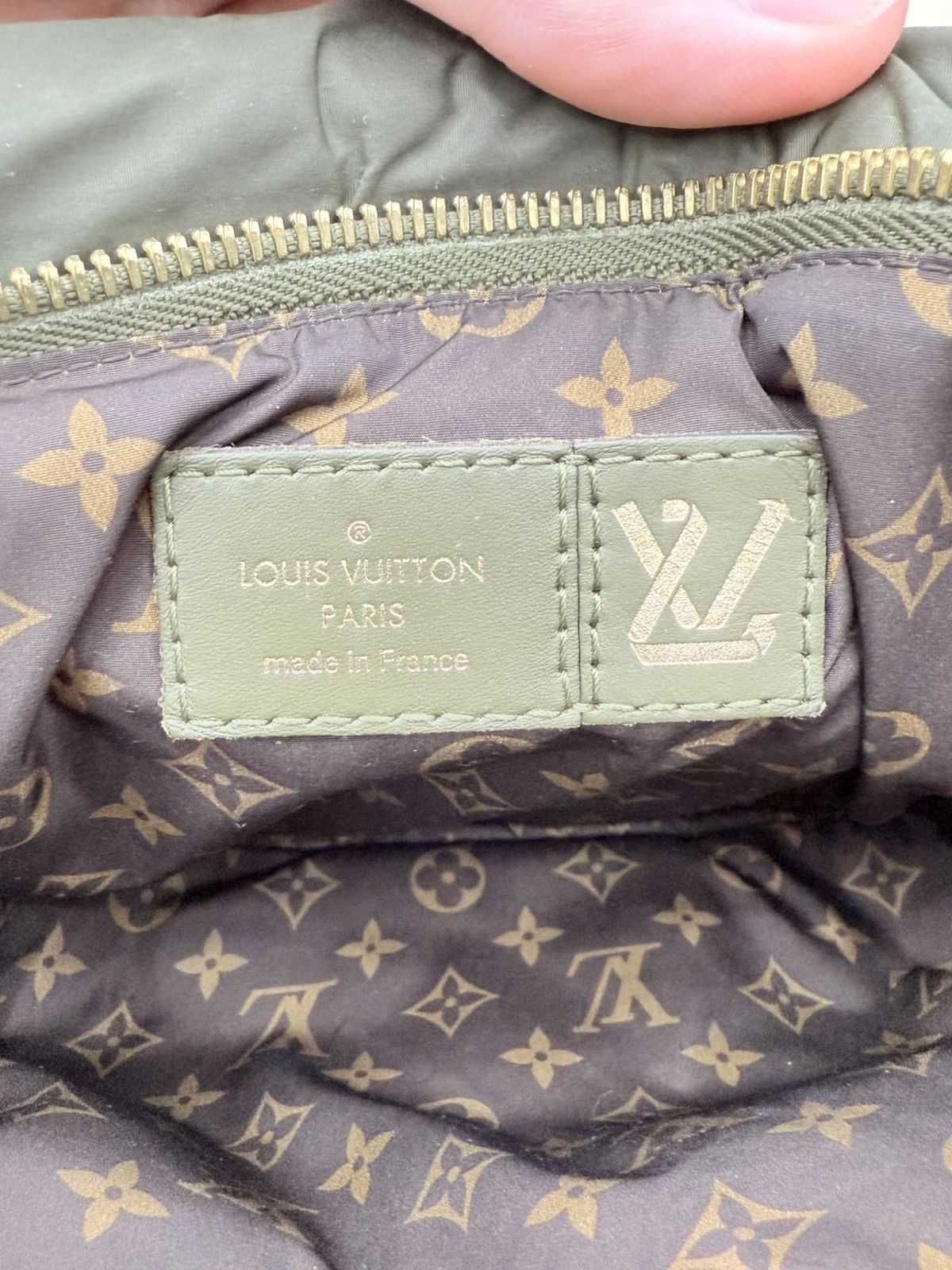 Louis Vuitton Louis Vuitton Maxi Multi Pochette green Bag Size ONE SIZE - 16 Thumbnail