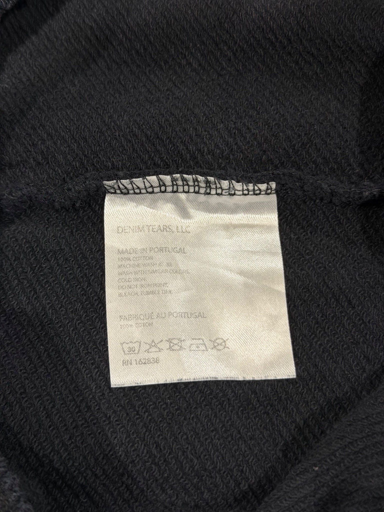DENIM TEARS Denim Tears Cotton Wreath Sweatpants Black Monochrome Size US 34 / EU 50 - 5 Thumbnail