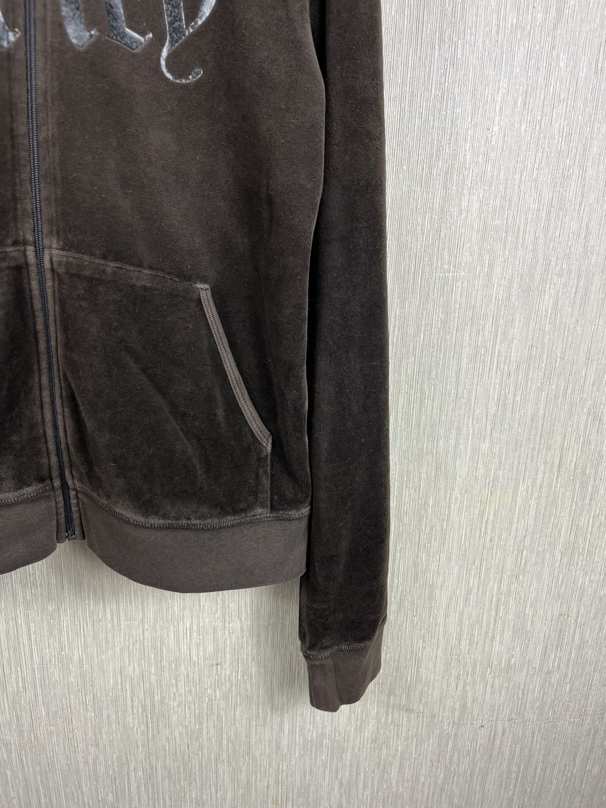 Juicy Couture × Vintage Vintage Juicy Couture y2k velvet zip hoodie sweatshirt logo Size XL / US 12-14 / IT 48-50 - 6 Thumbnail