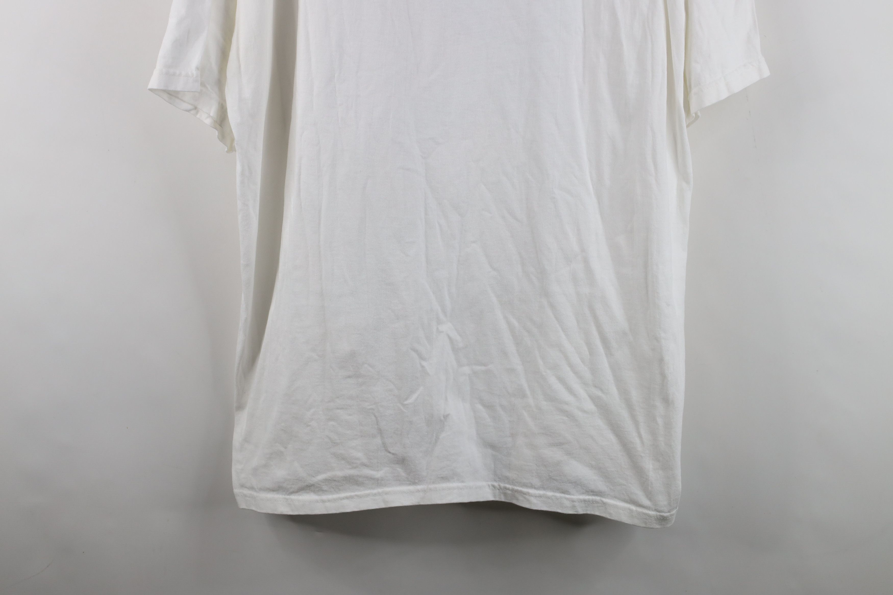 Vintage Vintage Y2K Intel Computers Pentium 4 Chip T-Shirt White Size US XXL / EU 58 / 5 - 3 Thumbnail