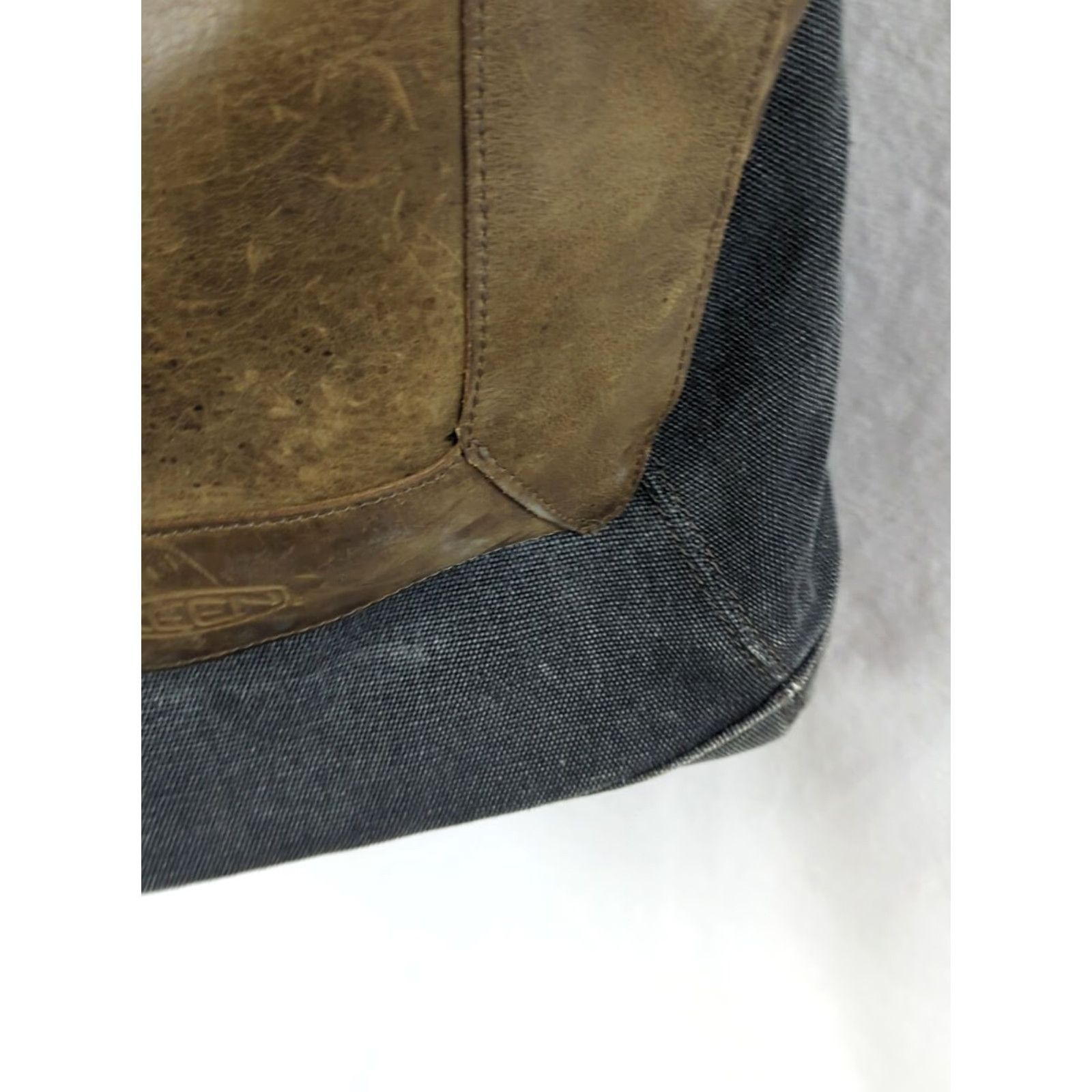 KEEN KEEN Hybrid Think Transport Bag Crossbody Canvas/Leather Brown Dark Brown Medium Mens Womens Unisex Adults Casual Travel Grunge Nature Outdoor 90s? Size ONE SIZE - 4 Thumbnail