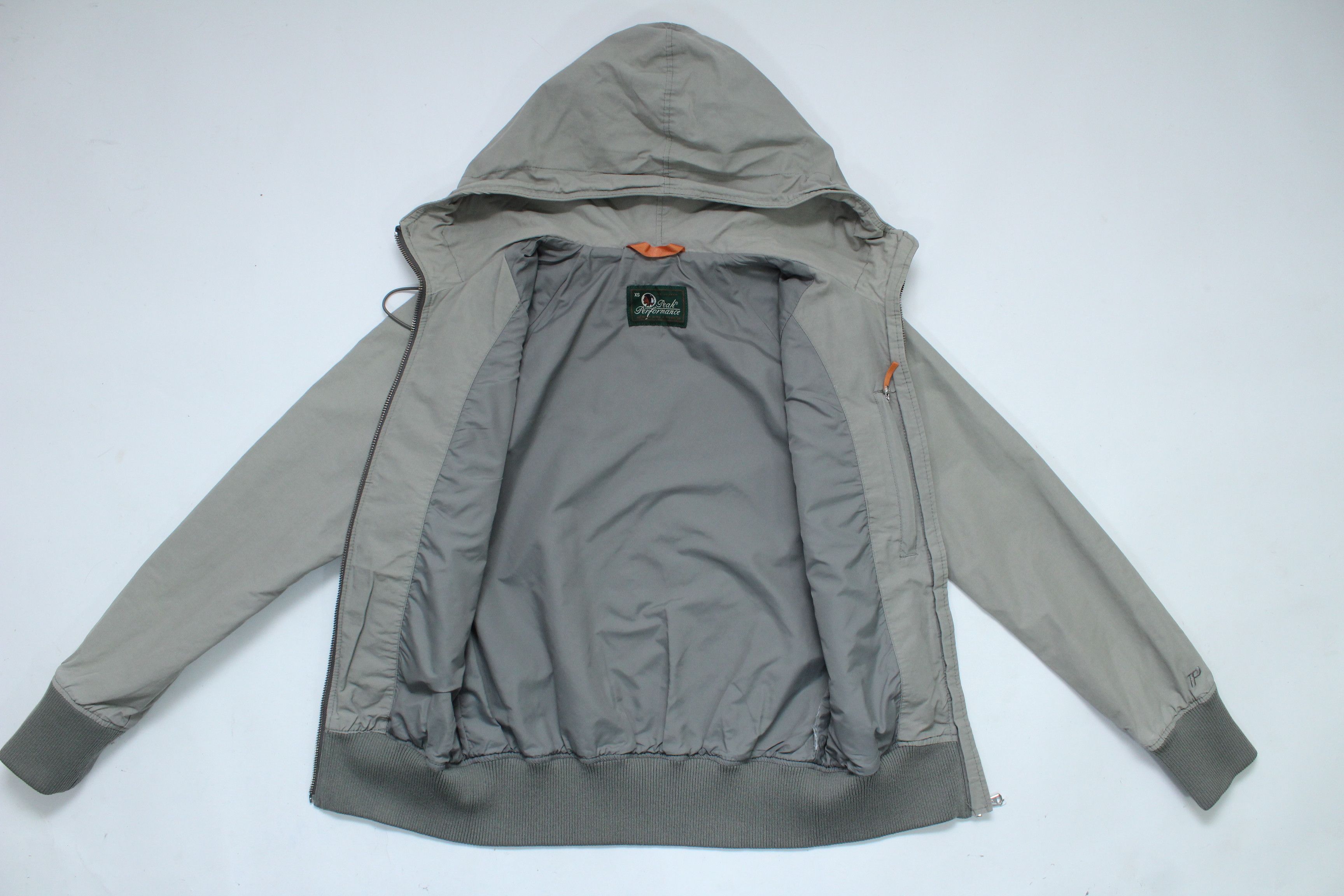 Peak Performance Peak Performance Bomber Jacket Size XS Size XS / US 0-2 / IT 36-38 - 7 Thumbnail