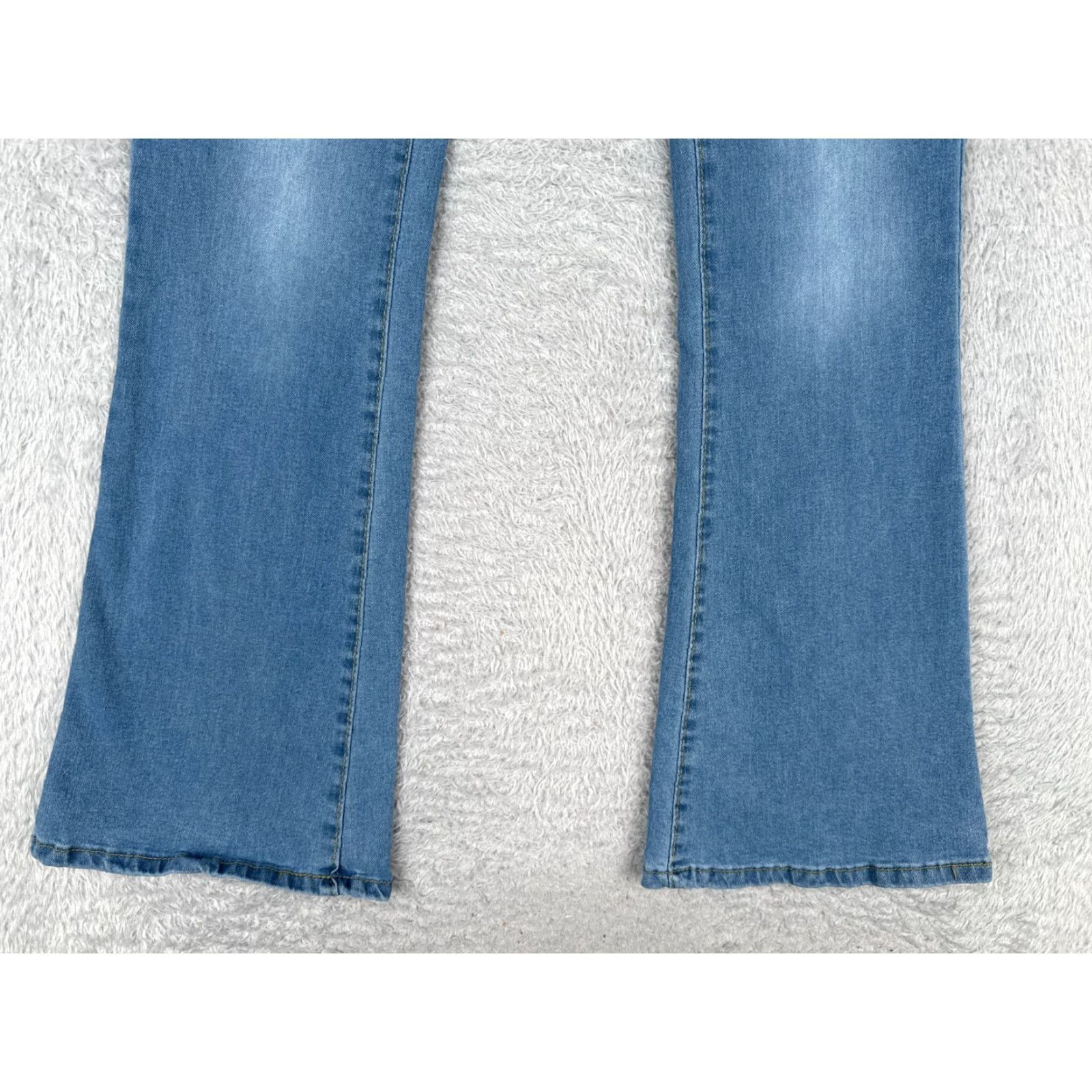 Vintage Jeans Women 30 Blue Denim Bootcut Flared Light Wash High Rise Cotton Blend 30x31 Size 30" / US 8 / IT 44 - 2 Thumbnail
