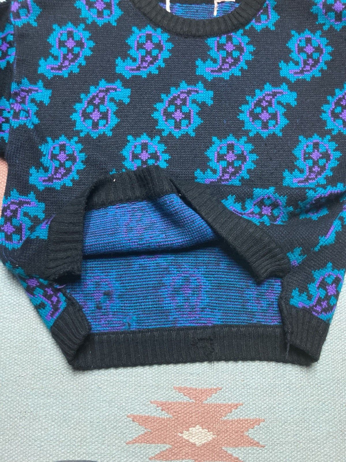 Vintage acrylic knit sweater half sleeve paisley boxy cropped large Size US L / EU 52-54 / 3 - 4 Thumbnail