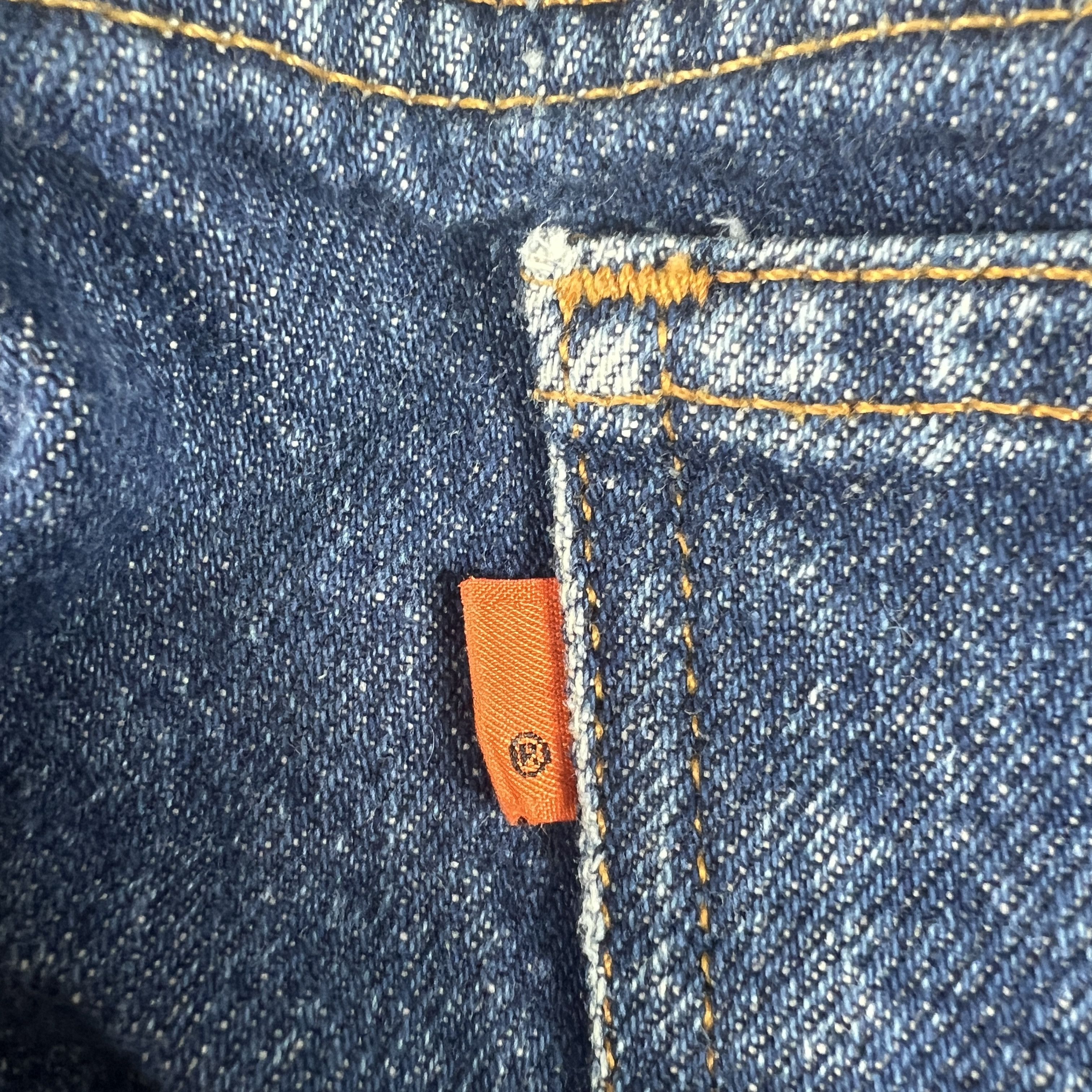 Levi's × Vintage VTG 90s Levi's Jean 505 Straight Dark Blue Denim Orange Tab Size US 37 - 11 Thumbnail