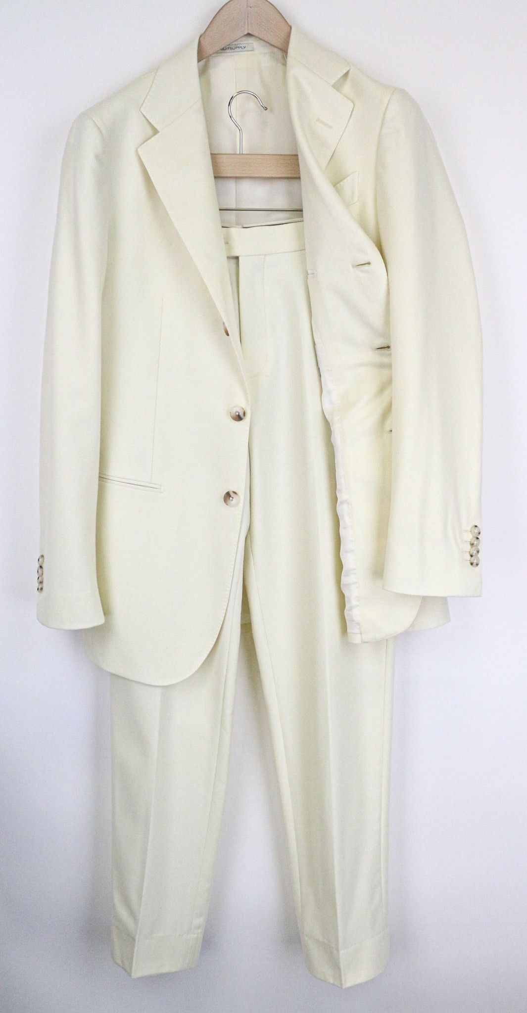 Suitsupply HAVANA UK38L Off-White Wool Slim 2 Piece Suit 75557 Size 38L - 1 Thumbnail