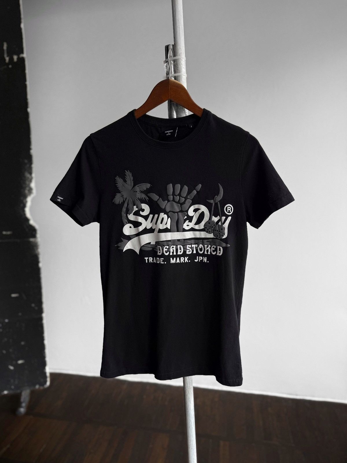 Superdry SuperDry Dead Stoked Black Graphic SS T-Shirt Regular Fit Size US S / EU 44-46 / 1 - 3 Thumbnail