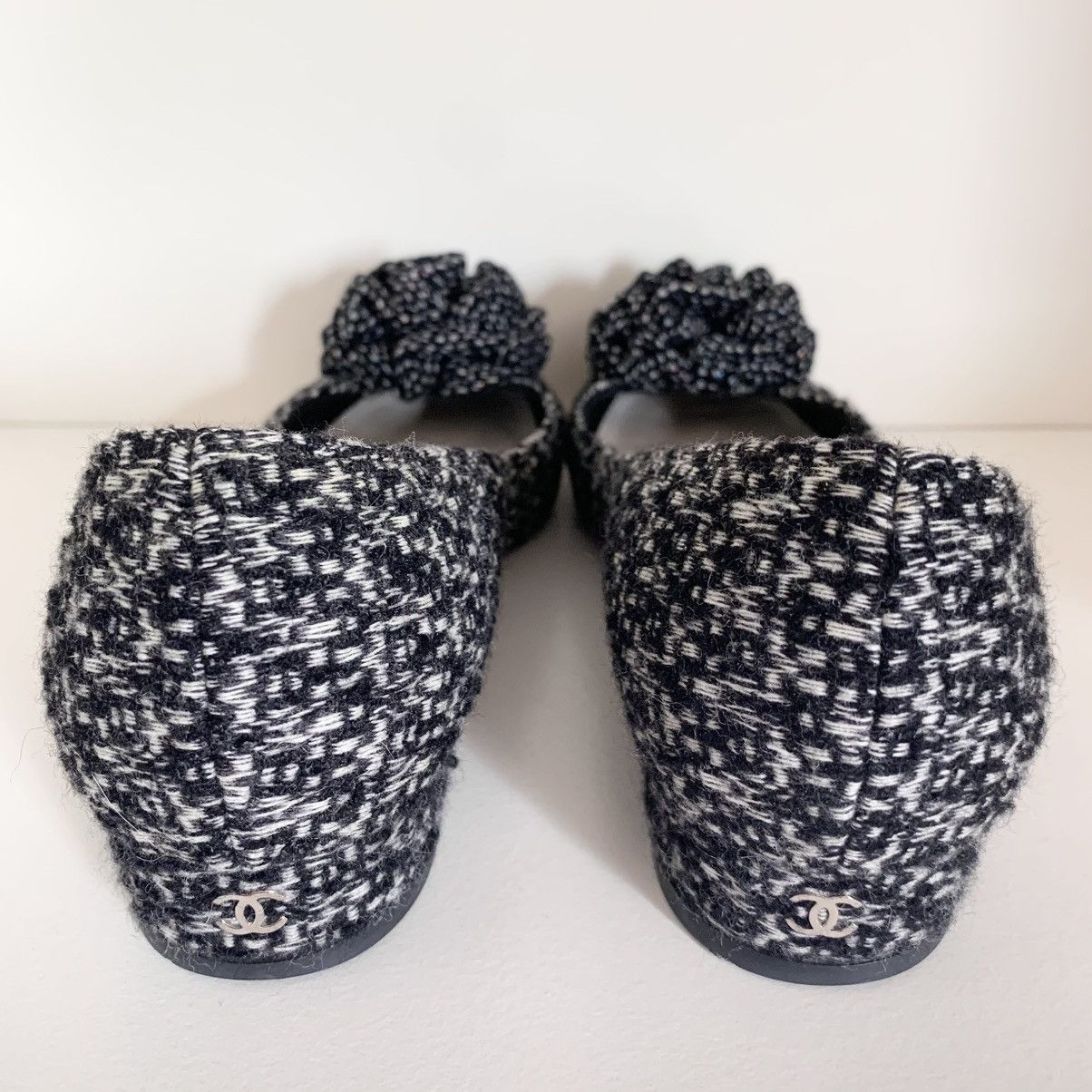 Chanel Tweed camellia toe ballerinas with small heel Size US 6.5 / IT 36.5 - 3 Thumbnail