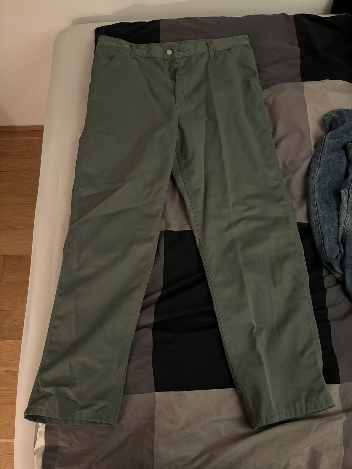 Carhartt Carhartt casual pants in green Size US 34 / EU 50 - 1 Thumbnail