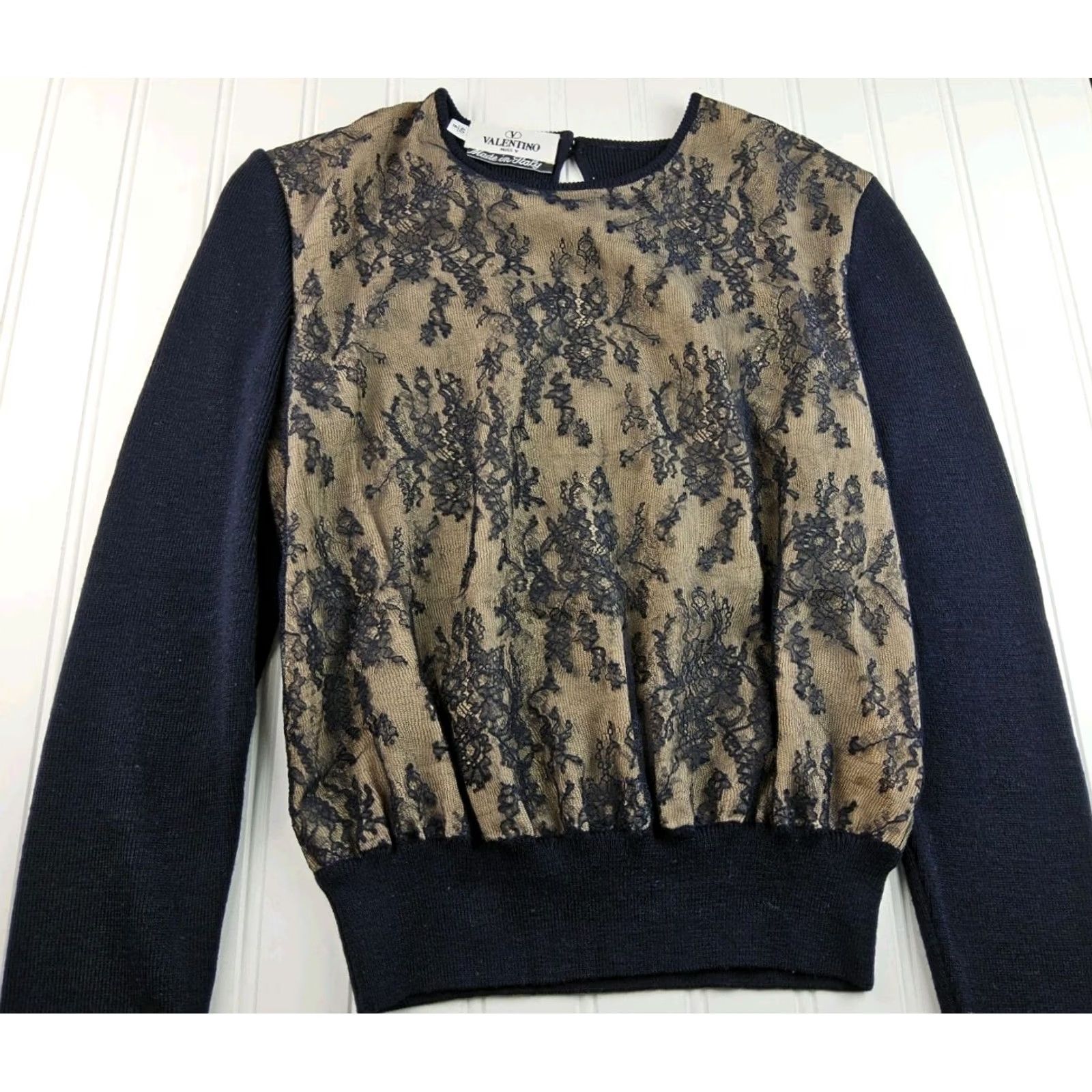 Valentino Valentino Miss V Lace Overlay Sweater Navy Size 6/40 Regular Women Pullover Lace 34" Chest 20" Length Size M / US 6-8 / IT 42-44 - 5 Thumbnail