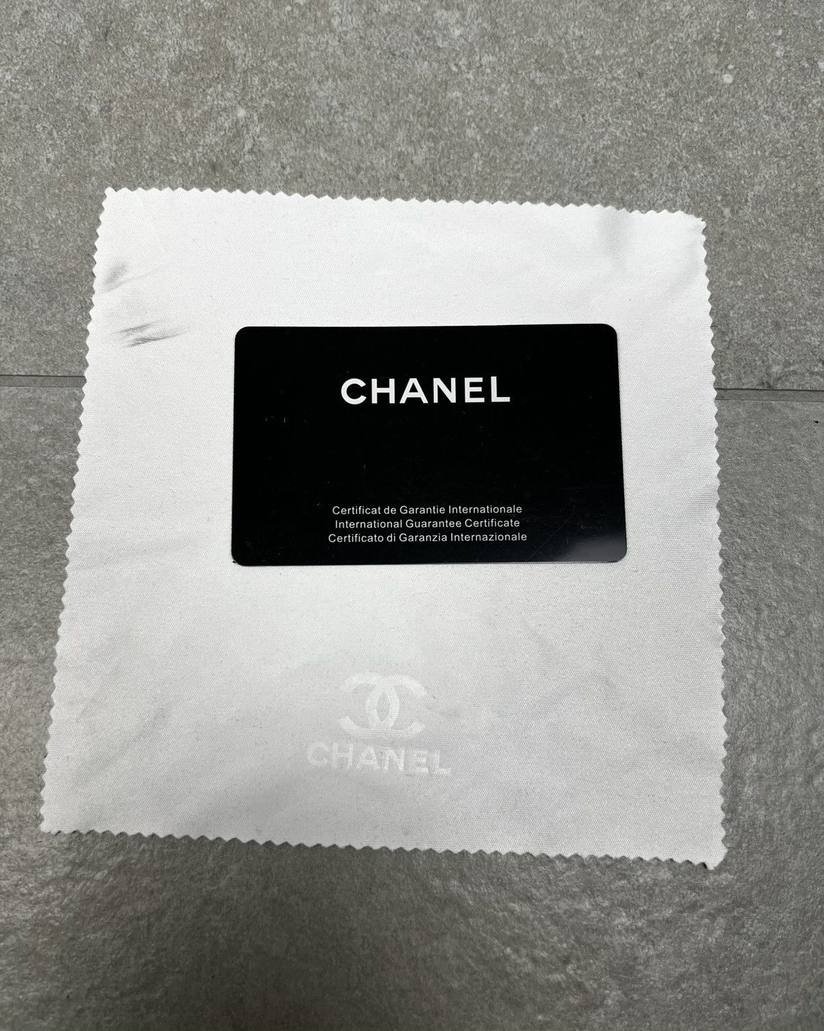 Chanel Chanel 1988 Vintage Aviator Pilot Quilted Leather Sunglasses Size ONE SIZE - 12 Thumbnail