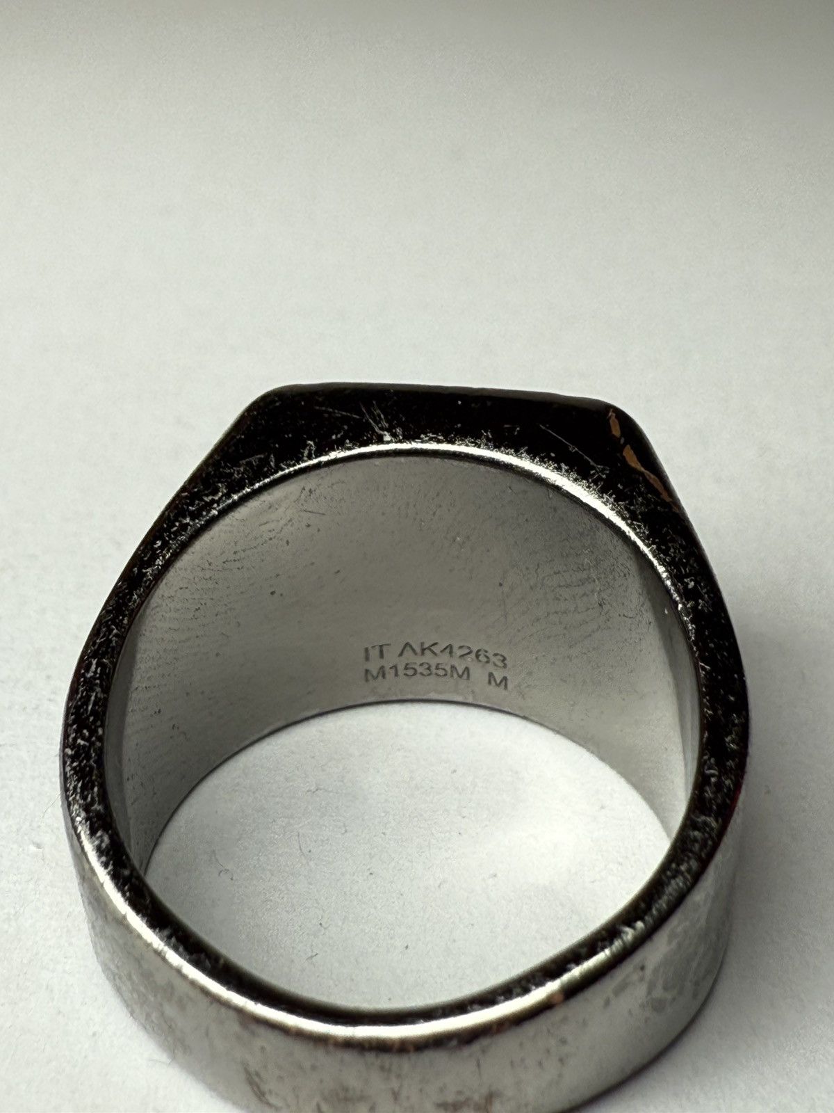 Louis Vuitton Louis Vuitton Signet Ring Size ONE SIZE - 8 Thumbnail