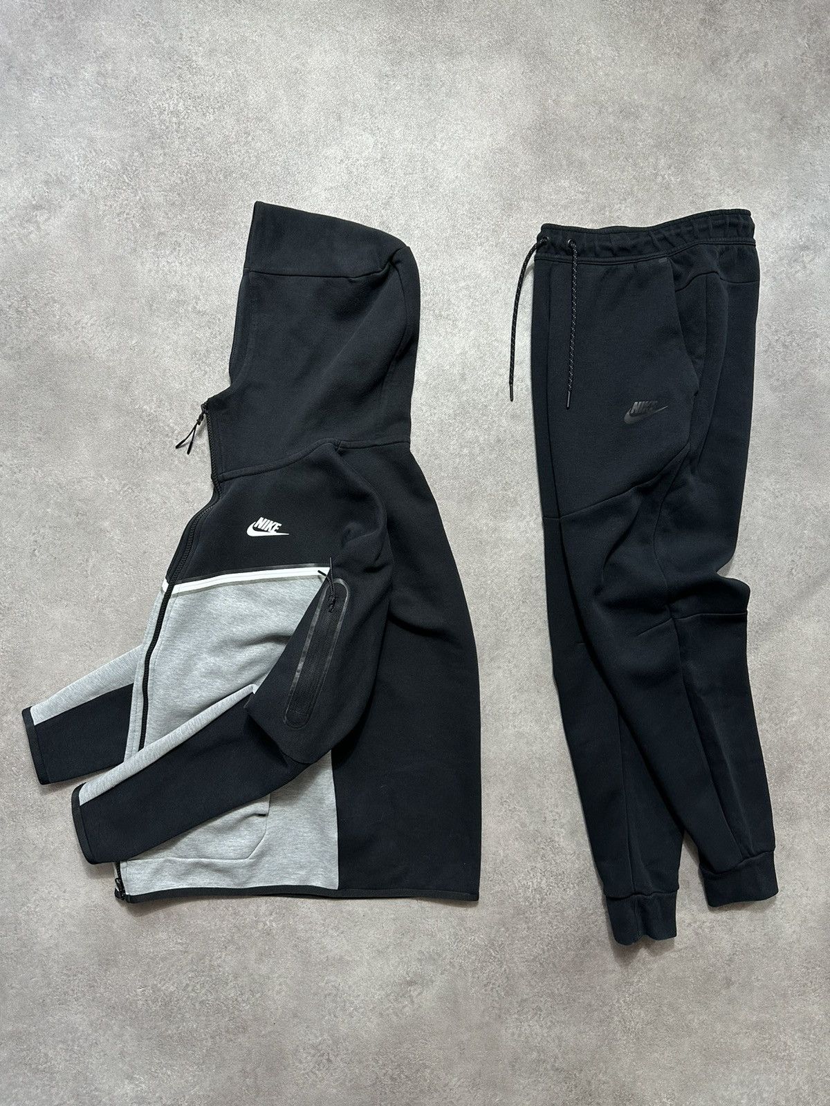 image of Avant Garde x Nike Mens Sweatsuit Nike Tech Fleece Pant And Hoodie in Black/Grey (Size Small)