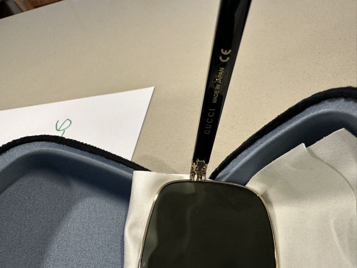 Gucci Gucci Sunglasses GG0528S Size ONE SIZE - 9 Thumbnail