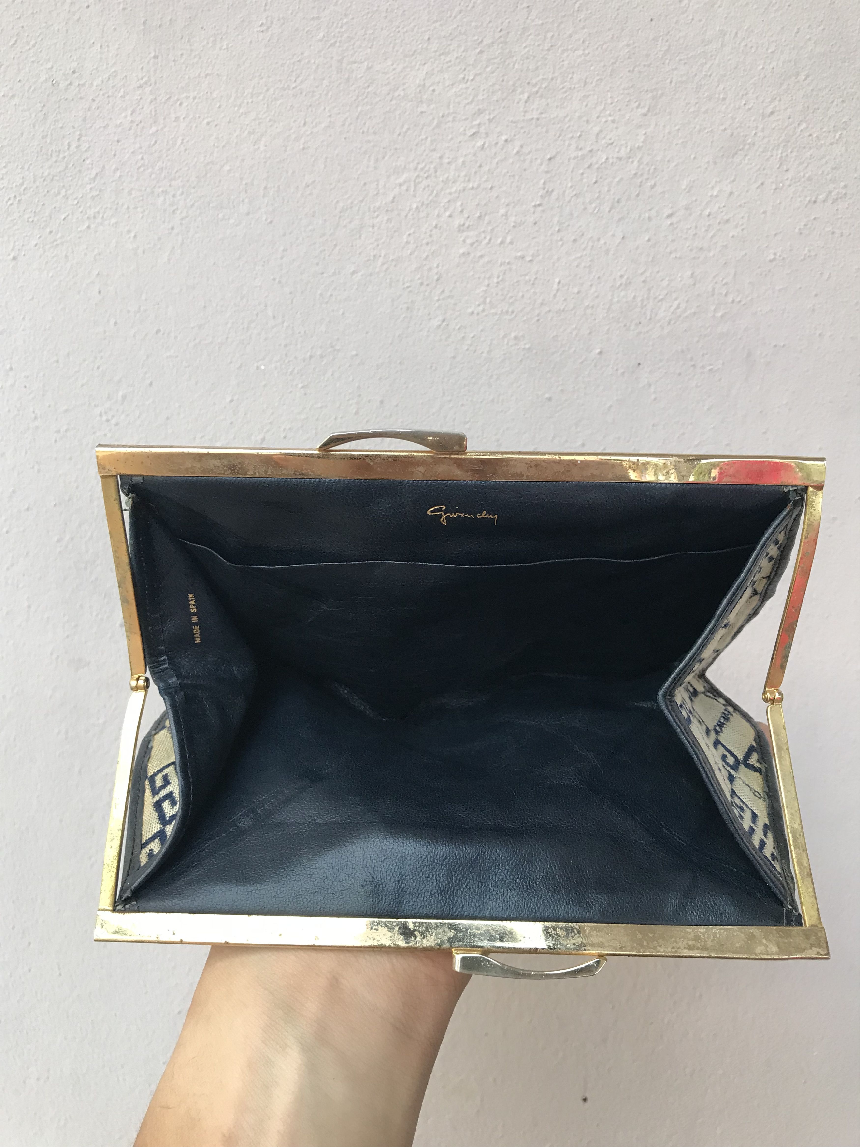 Givenchy Vintage Givenchy Purse Size ONE SIZE - 7 Thumbnail