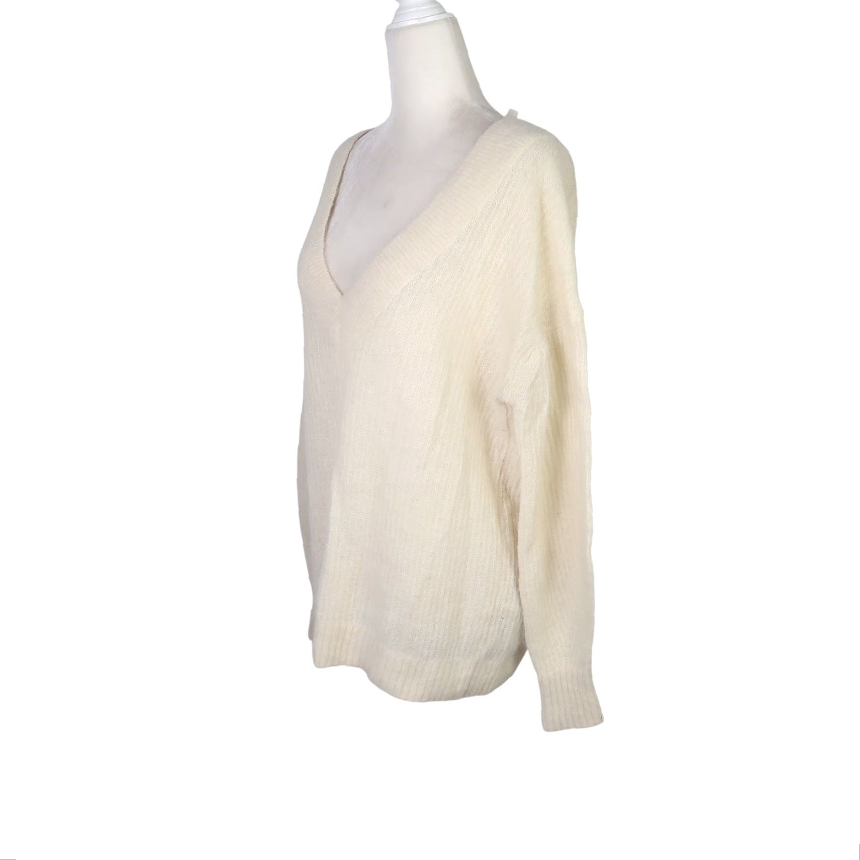 Vintage VINTAGE The Group Babaton cream alpaca blend knit v-neck sweater S Size S / US 4 / IT 40 - 3 Thumbnail