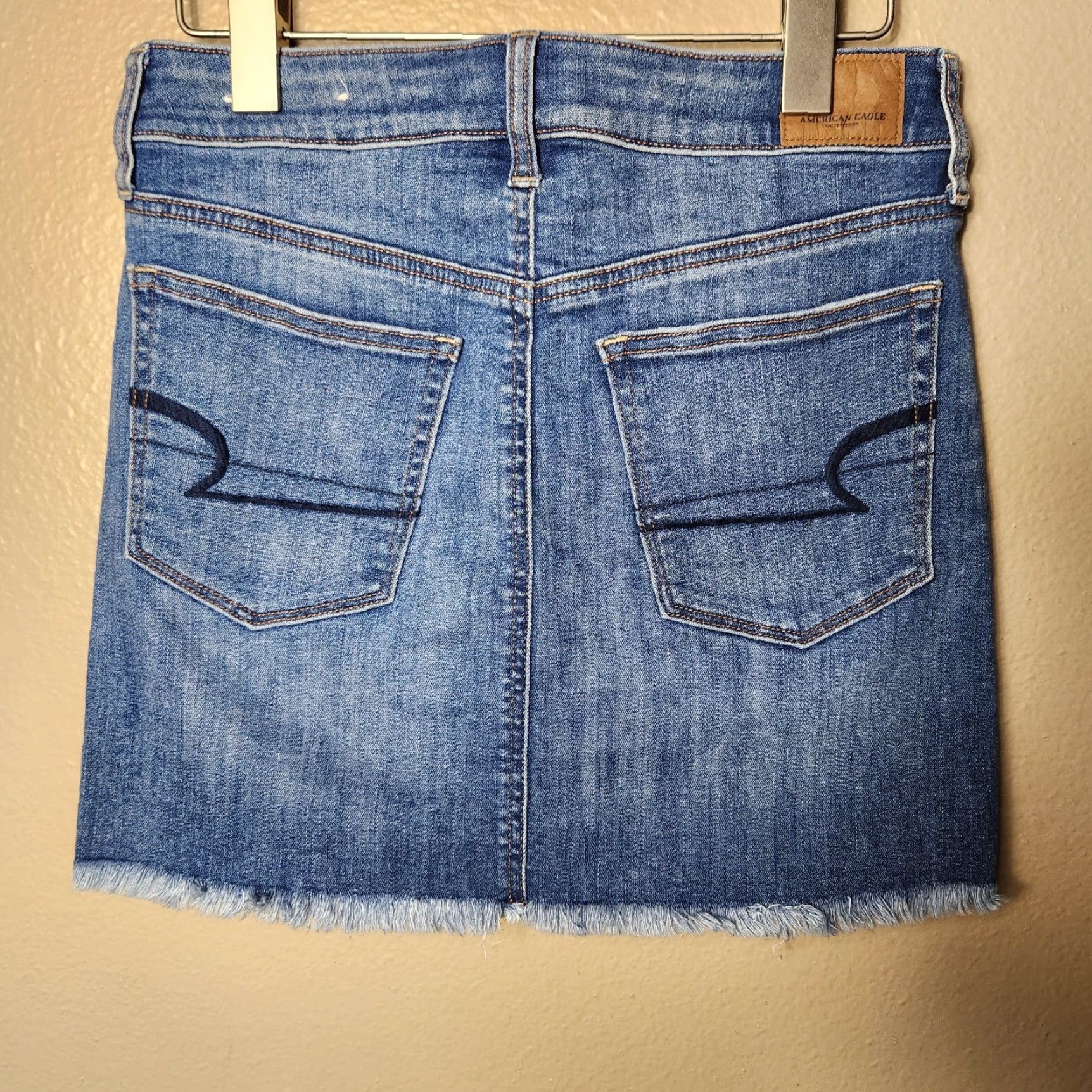American Eagle Outfitters American Eagle Outfitters Skirt Denim Mini High Rise Frayed Edge 4 Blue Stretch Vintage 90s Womens Size US 4 / IT 34 - 5 Thumbnail