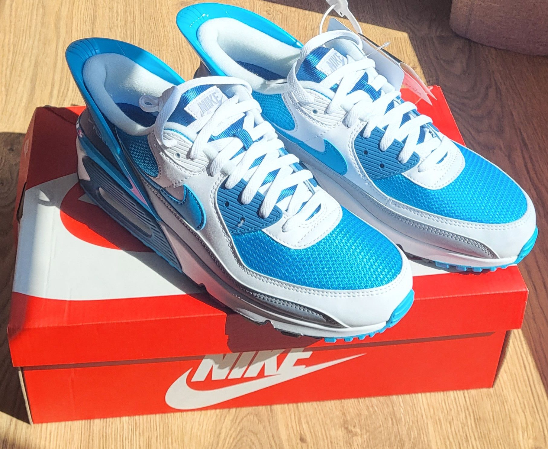 Laser Blue Air Max Flyease 90 Nike Air Max 90 Flyease GS Running