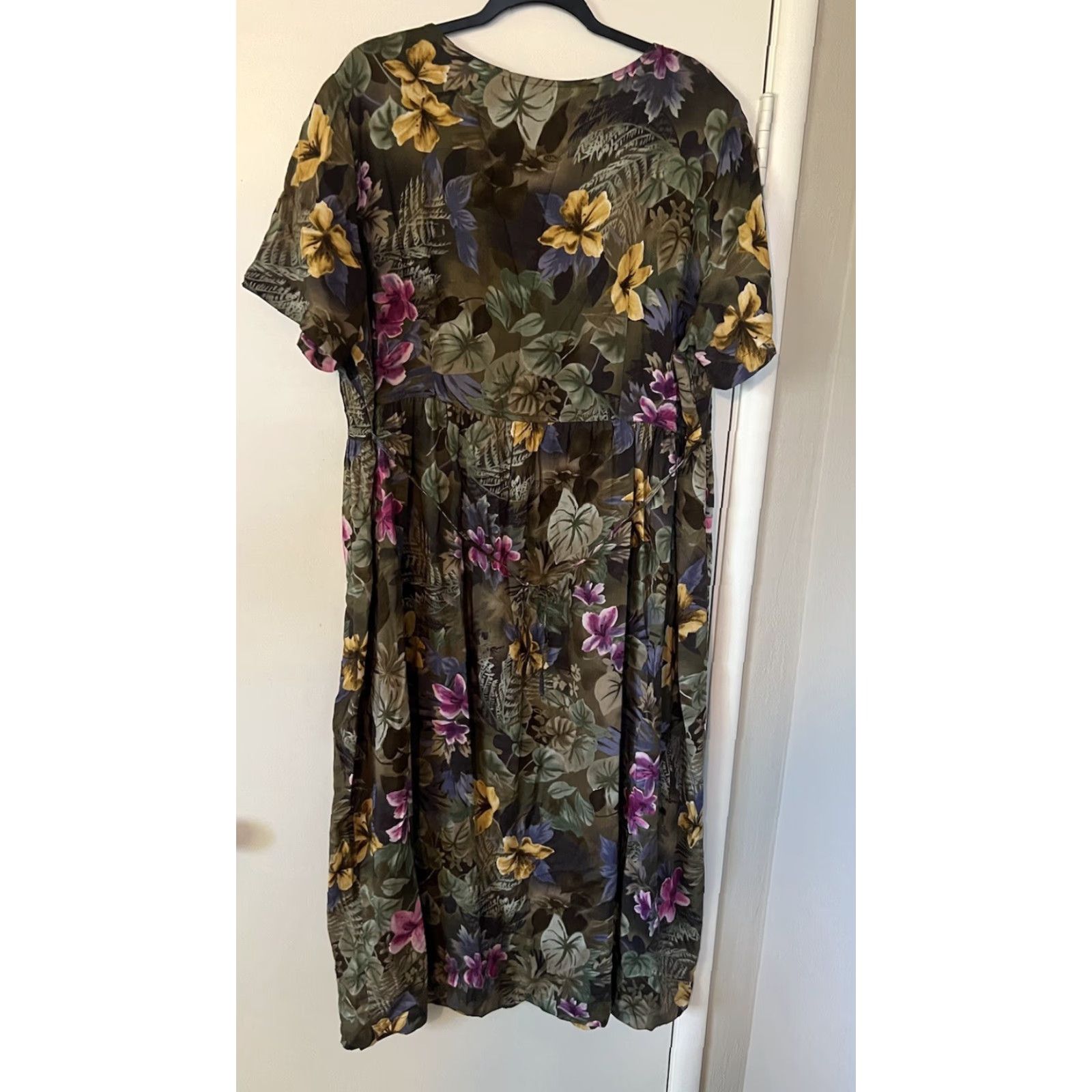 Vintage VINTAGE Erika Dress Womens M Green Floral Short Sleeve Maxi Dress Size 32" / US 10 / IT 46 - 2 Thumbnail