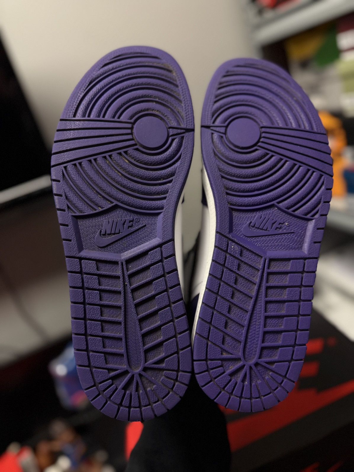 Jordan Brand × Nike Jordan 1 High Court Purple Size 13 (555088-500) 🧼 Size US 13 / EU 46 - 13 Thumbnail
