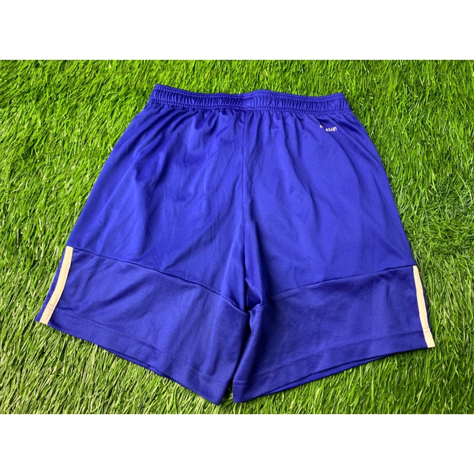 Adidas ADIDAS PERFORMANCE AEROREADY SERENO FOOTBALL SHORTS S MEN BLUE AND WHITE 2024 AdiSERENO Shorts Size US 29 - 7 Thumbnail