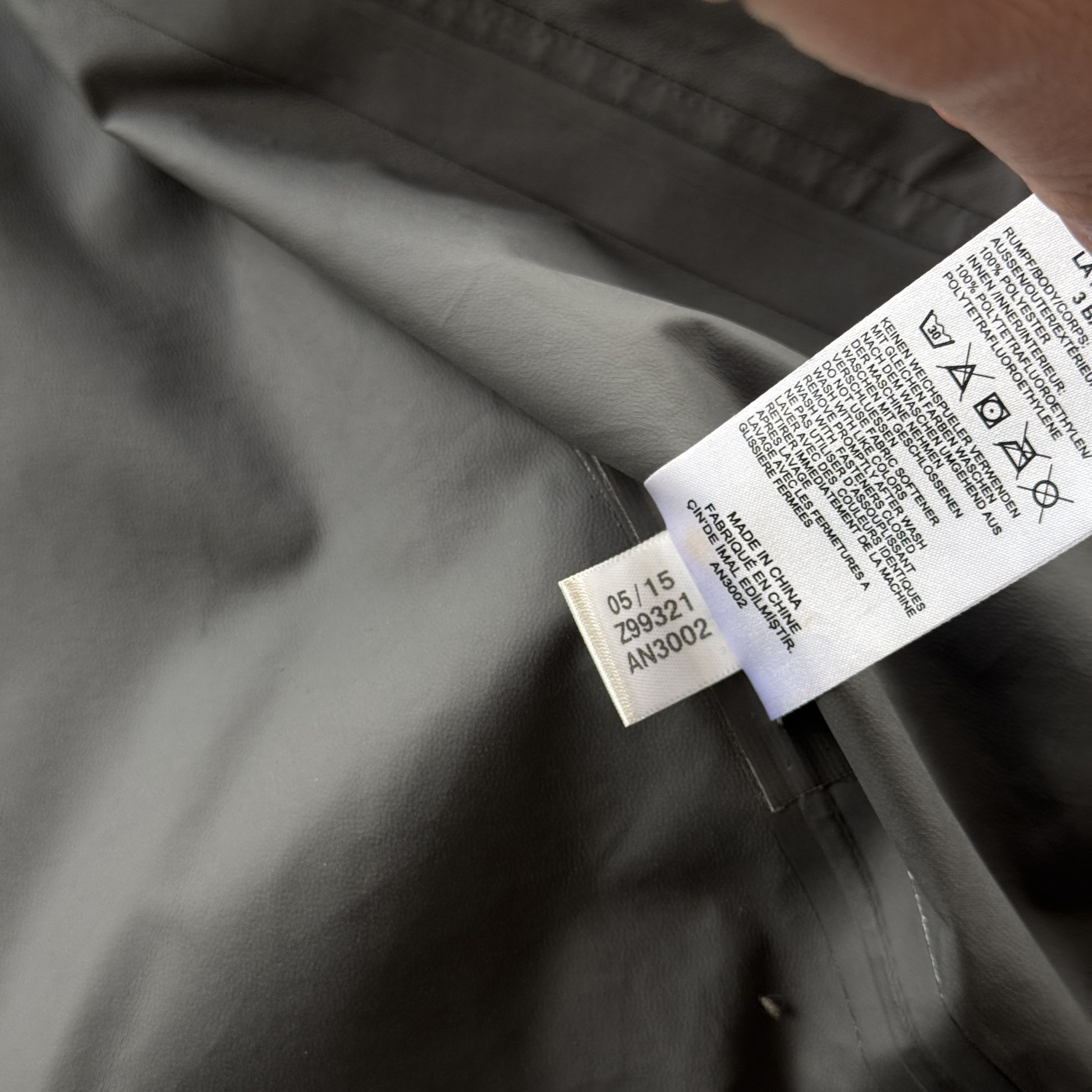 Adidas Vintage Adidas Gore-Tex Waterproof Jacket Gear Windbreaker Size US S / EU 44-46 / 1 - 7 Thumbnail