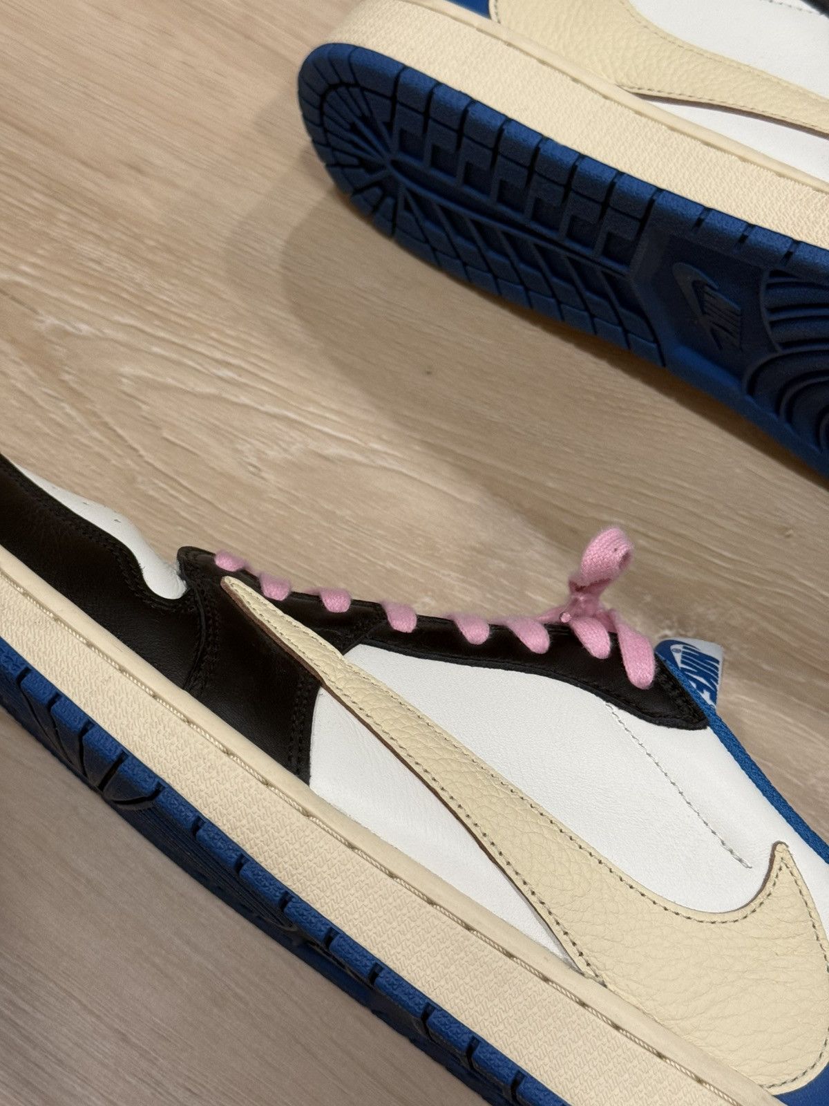 Fragment Design × Jordan Brand × Travis Scott Travis Scott Air Jordan 1 Low Fragment Sneakers Size US 13 / EU 46 - 4 Thumbnail