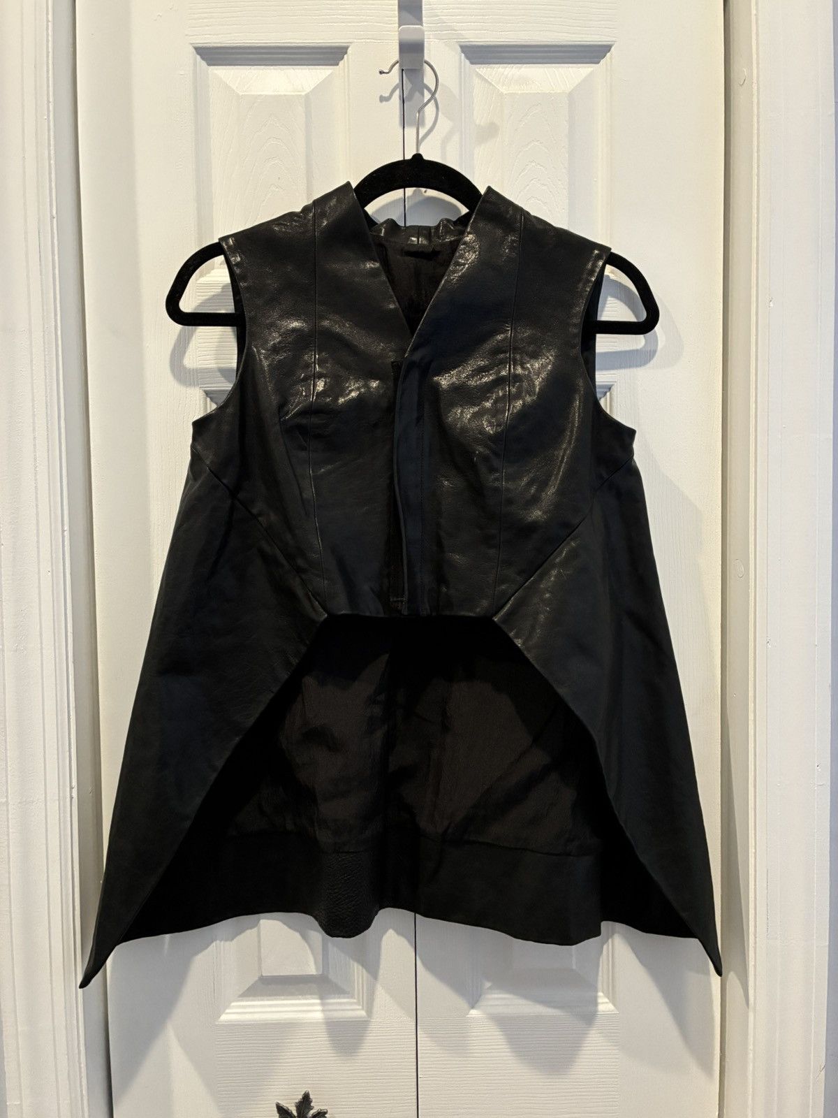 Rick Owens Rick Owens SS11 "Anthem" Leather Vest Size XS / US 0-2 / IT 36-38 - 1 Thumbnail