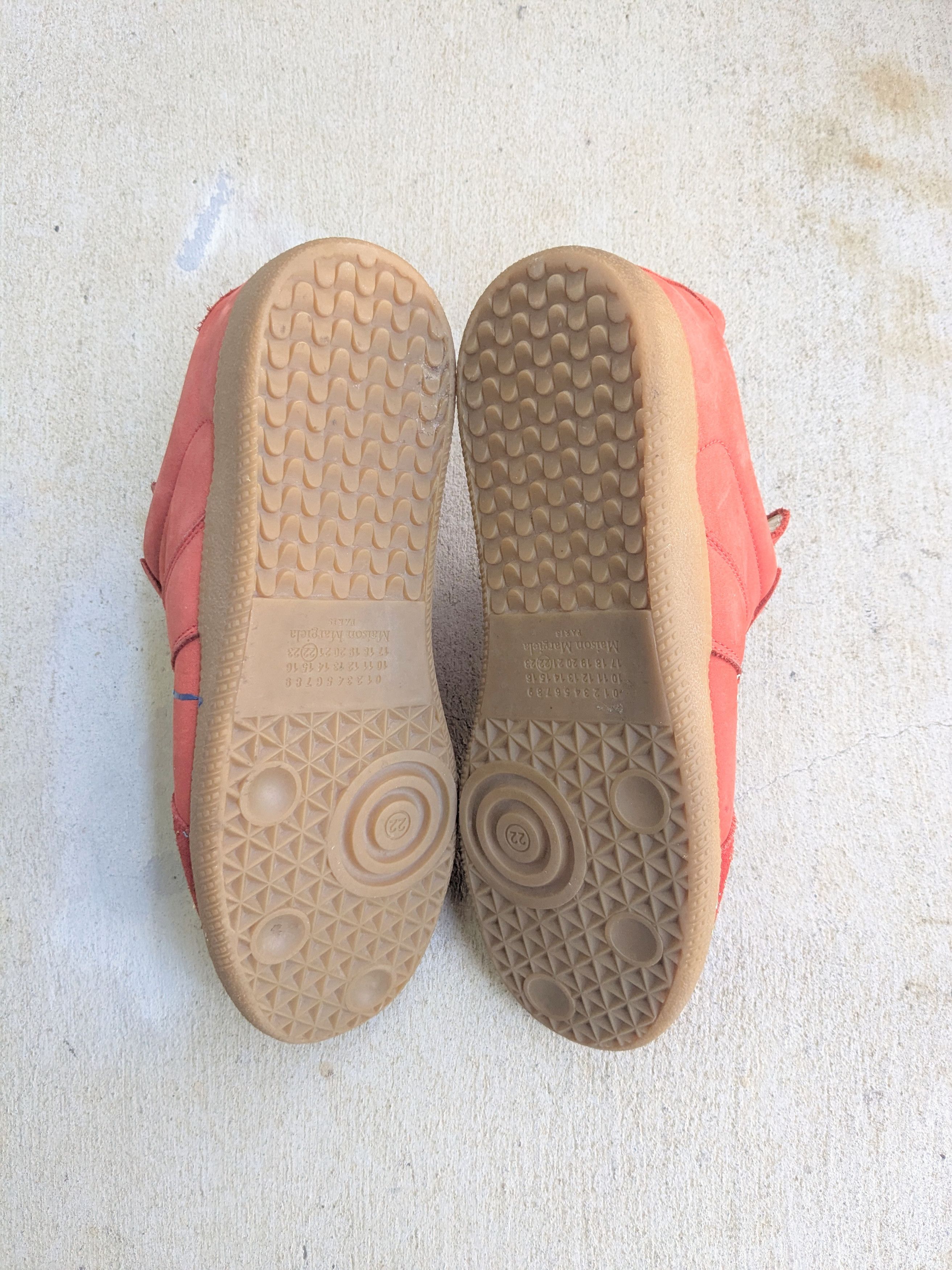Maison Margiela Maison Margiela GAT Replica Red Paint Splatter 7 40 Size US 7 / EU 40 - 13 Thumbnail