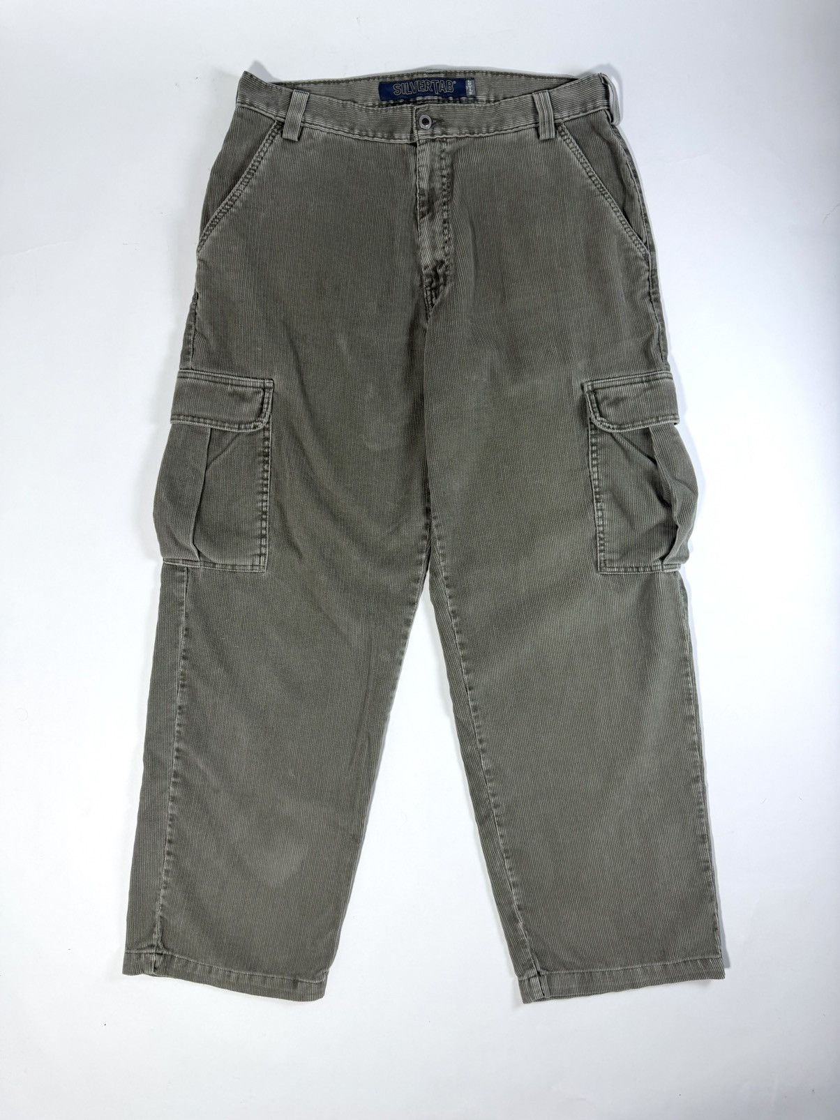 Levi's Levi’s Silvertab Curdoroy Cargos Size US 36 / EU 52 - 1 Thumbnail