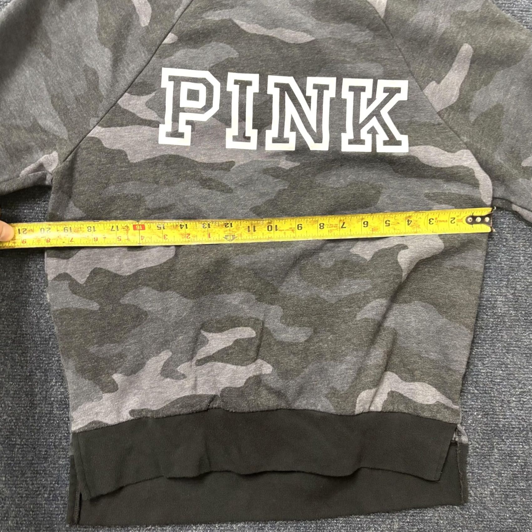 Pinko PINK Victoria's Secret Sweatshirt Womens XS Gray Camo Logo Fleece Pullover Size XS / US 0-2 / IT 36-38 - 4 Thumbnail