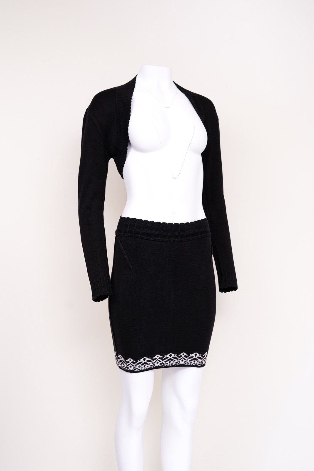 Alaia Alaia 1992 Runway Black Cardigan and Skirt Set Size XS / US 0-2 / IT 36-38 - 3 Thumbnail