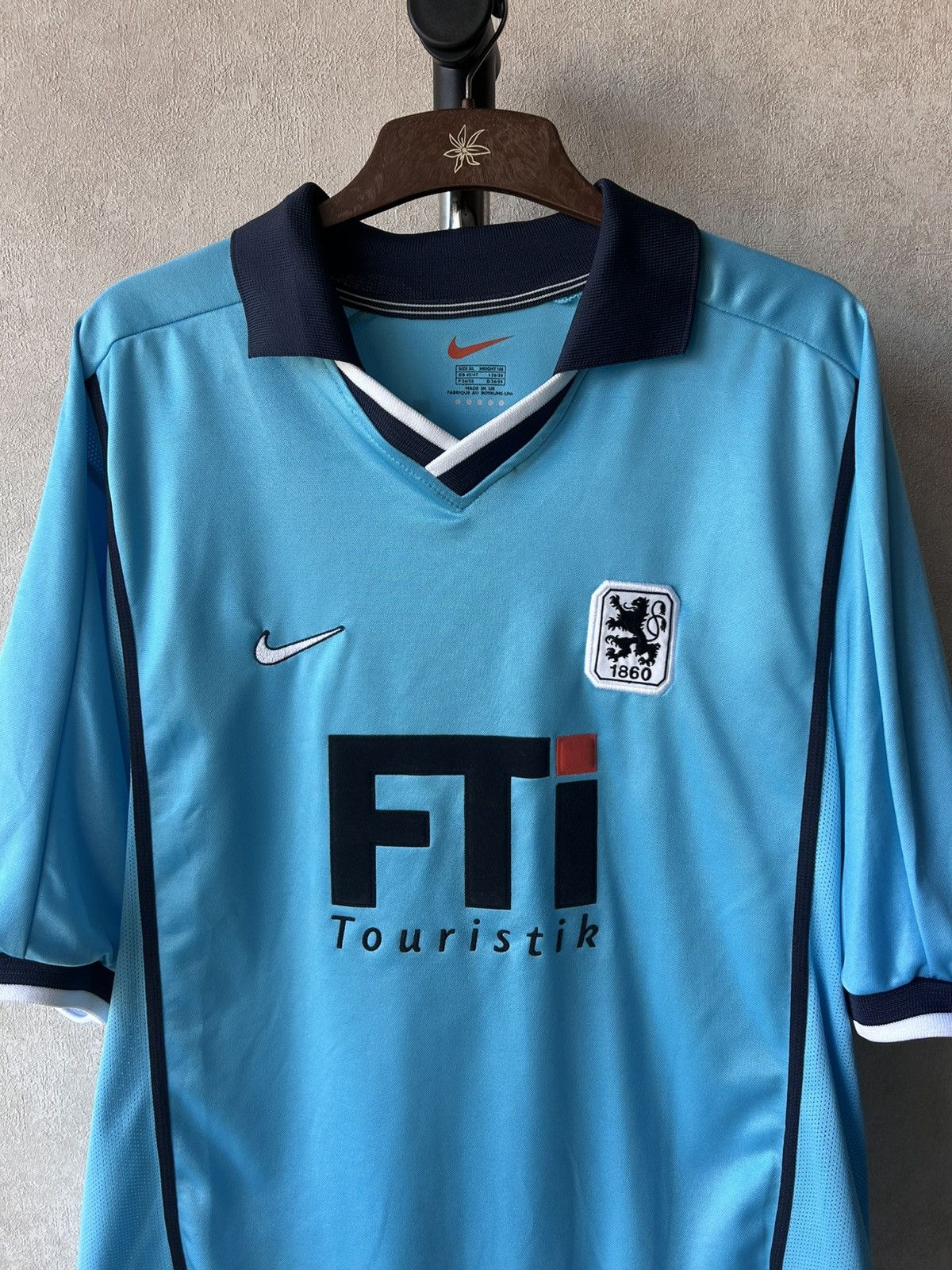 Nike TSV 1860 Munich 1999/2000 UK Y2K Soccer Jersey Size US XL / EU 56 / 4 - 3 Thumbnail