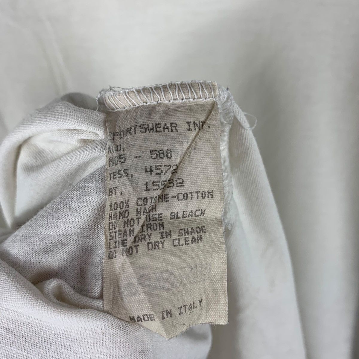 Moschino Vintage MOSCHINO JEANS spellout printed designer tee Size US XXL / EU 58 / 5 - 10 Thumbnail