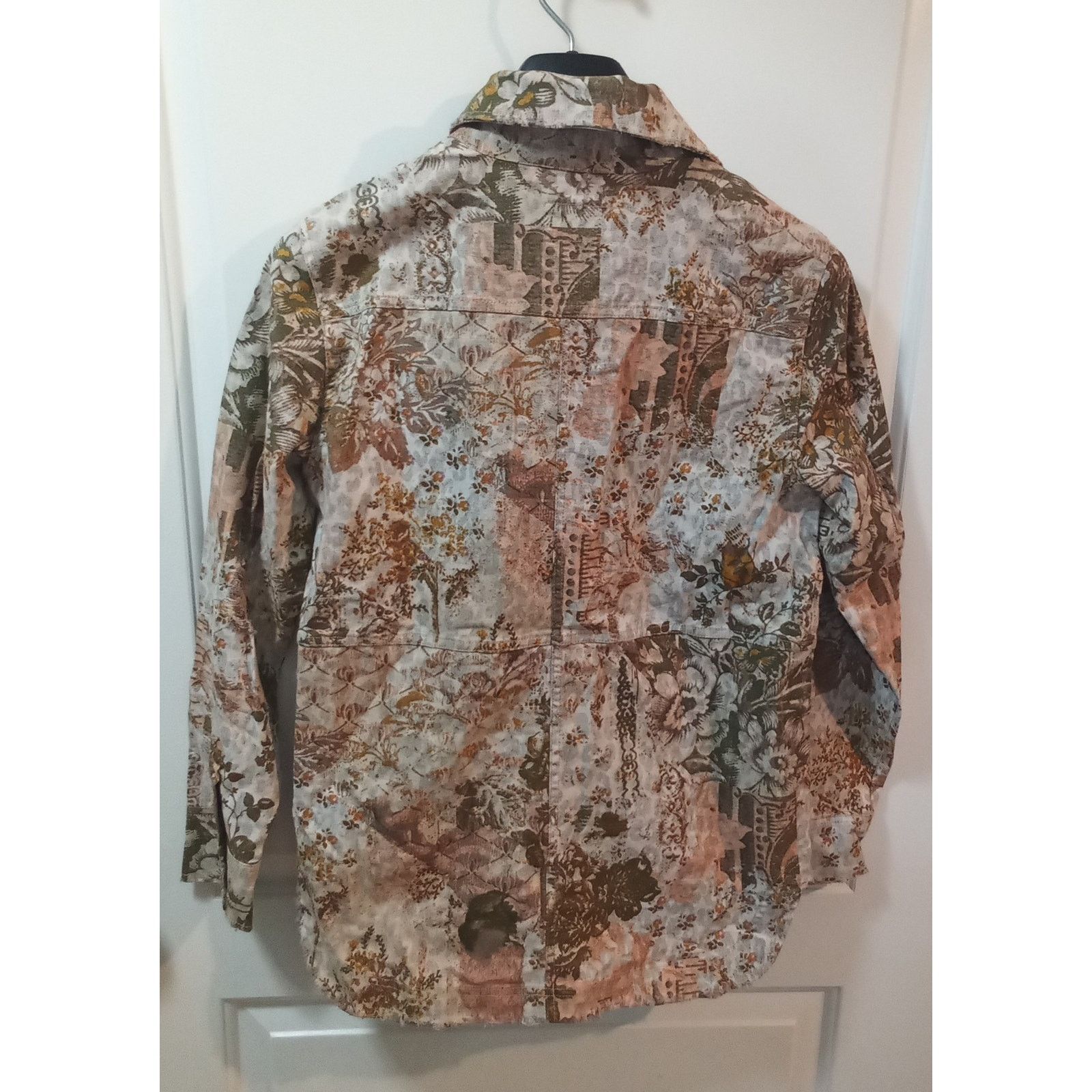 Anthropologie Anthropologie Pilcro Cream Brown Cotton Floral Jacket Size XS / US 0-2 / IT 36-38 - 4 Thumbnail
