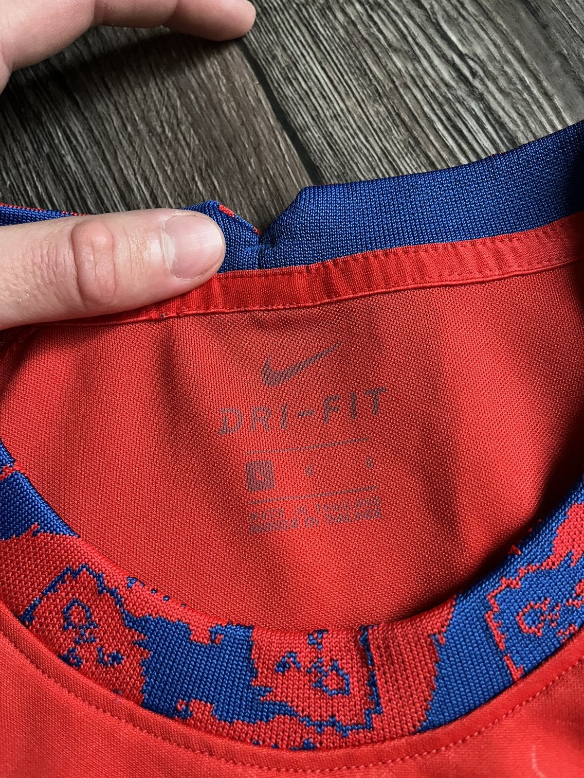 Nike Nike England Pre Match Top Red 2020/2021 Football Jersey Size US L / EU 52-54 / 3 - 7 Thumbnail