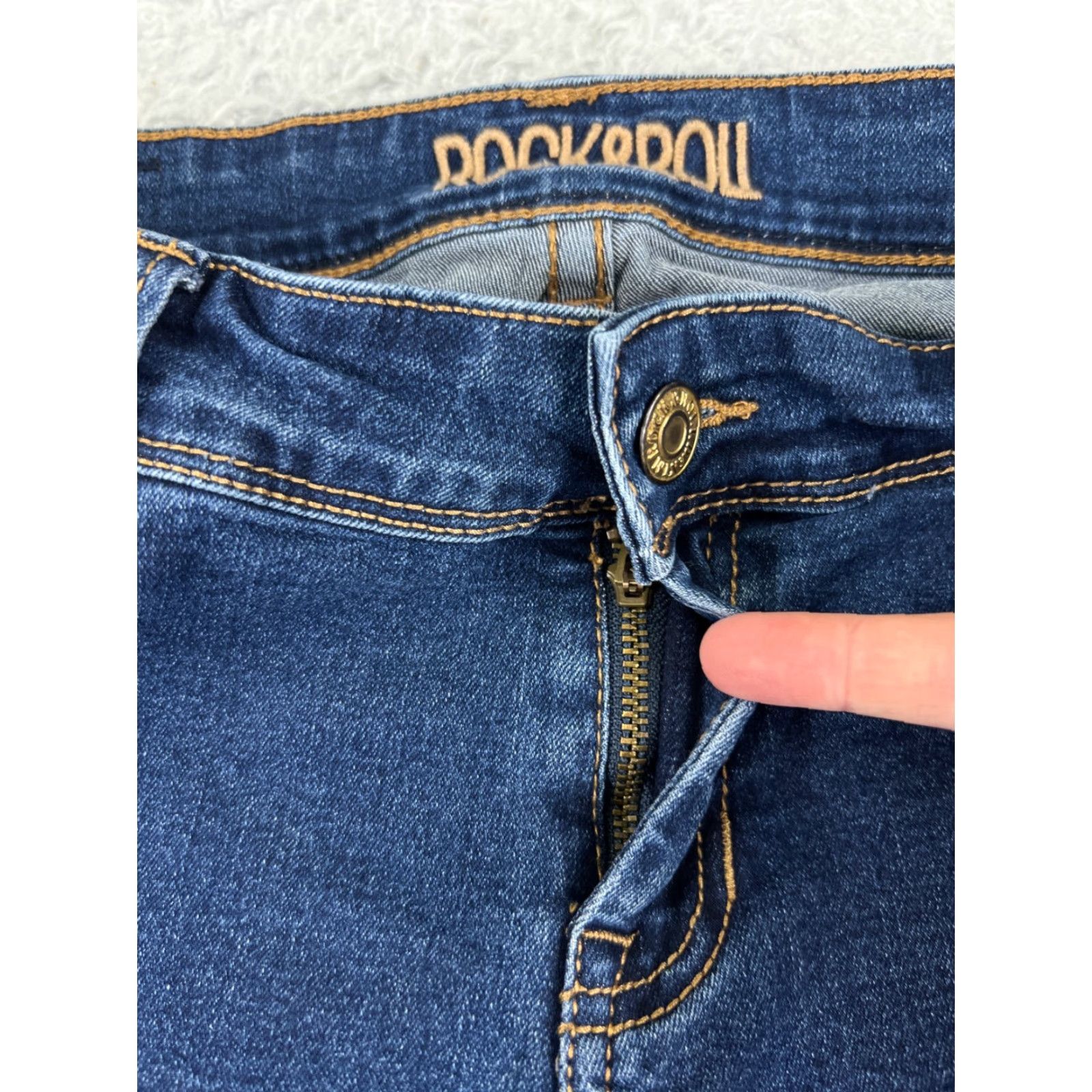 Denime VINTAGE Rock & Roll Cowgirl Jeans Women's Bootcut Stretch Denim Low Rise 28in Inseam Blue Size 32 Size 24" / US 00 / IT 34 - 5 Thumbnail